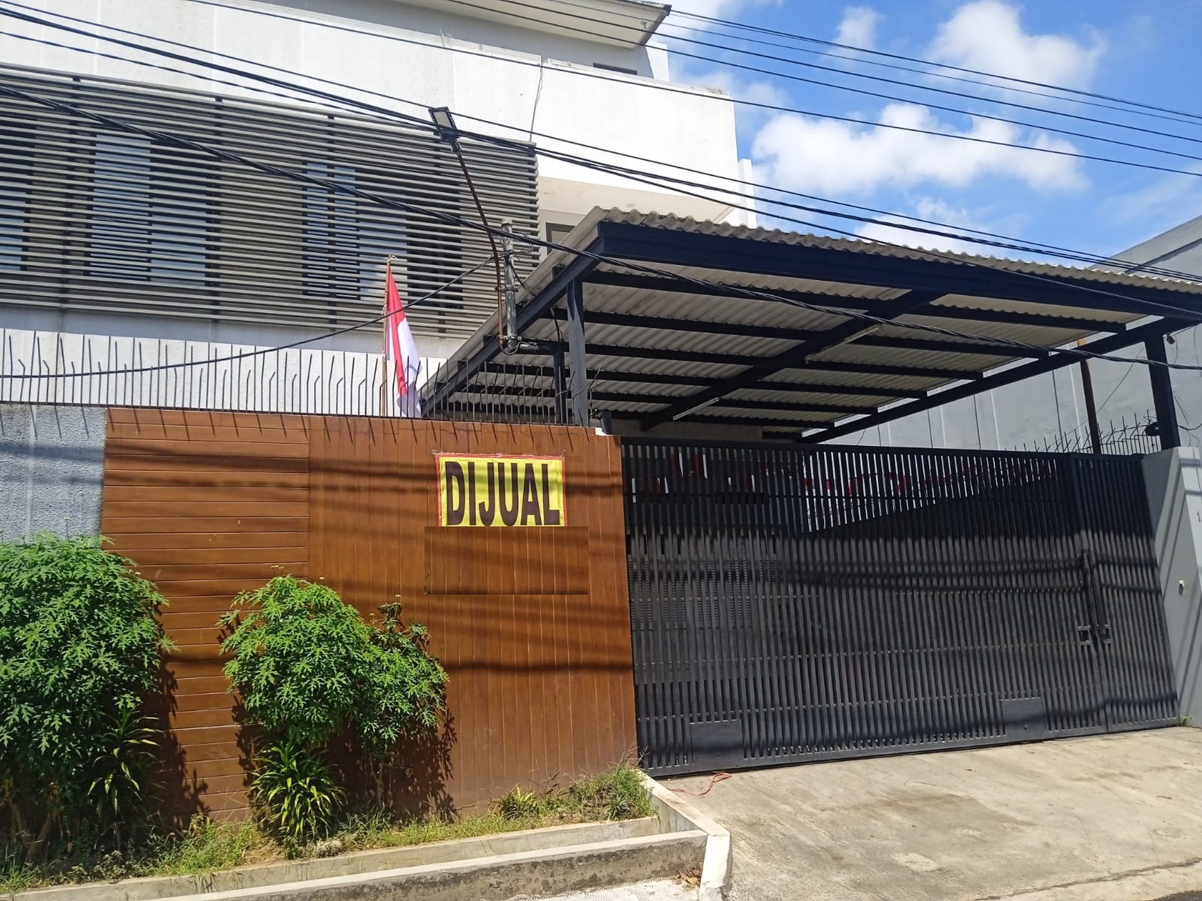 Dijual Rumah Dijalan Bukit Barisan Surabaya