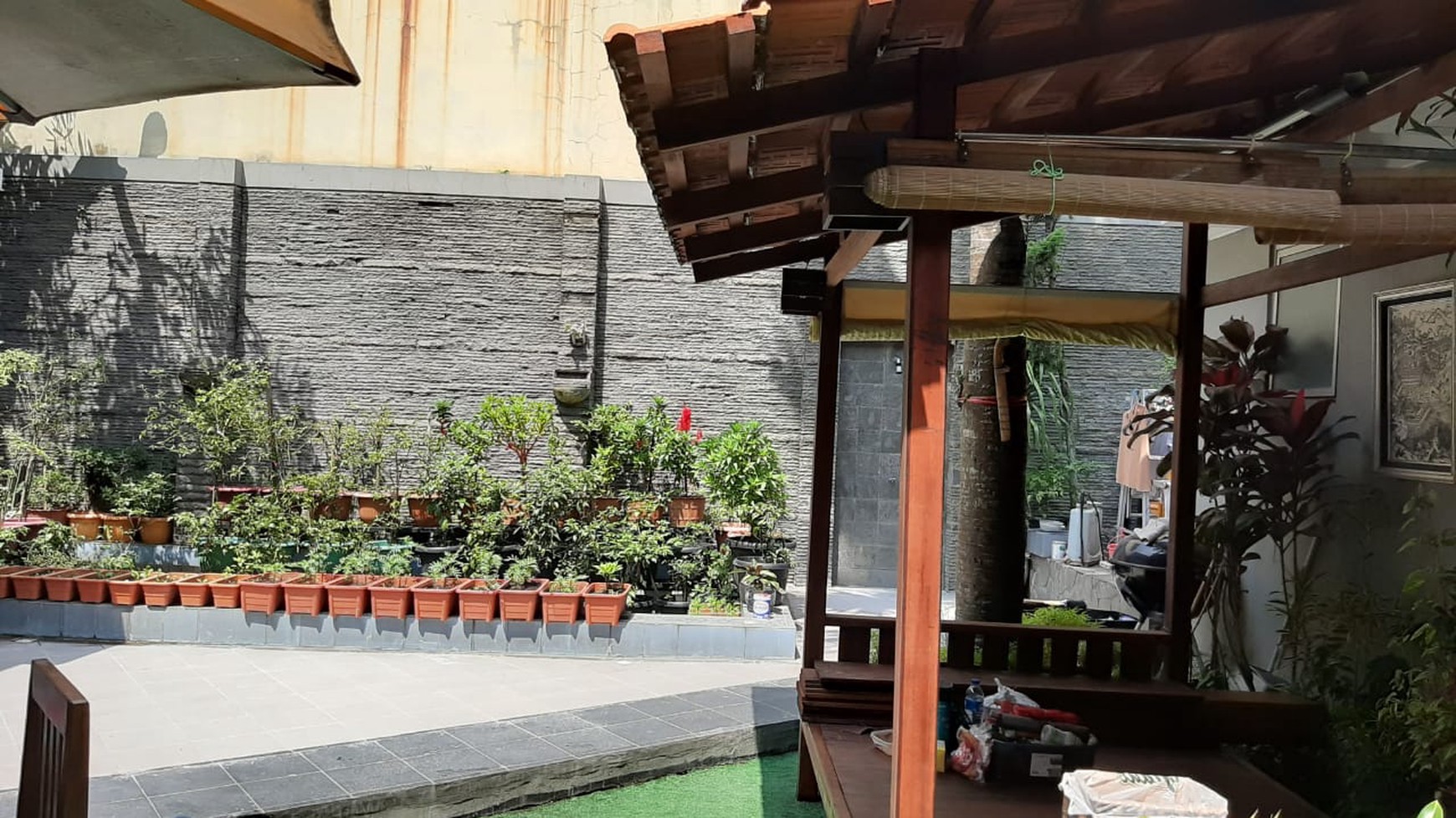 Rumah Hitung Tanah Area Cipete