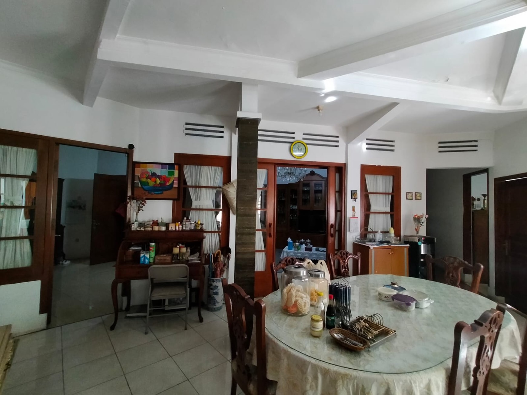 Rumah Lux Siap Huni di Sayap Riau, Bandung Kota
