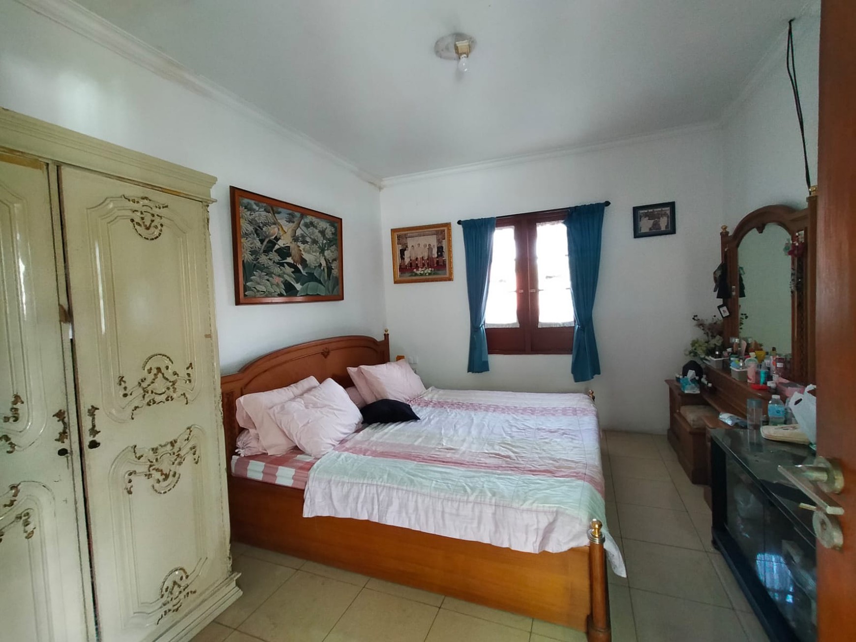 Rumah Lux Siap Huni di Sayap Riau, Bandung Kota