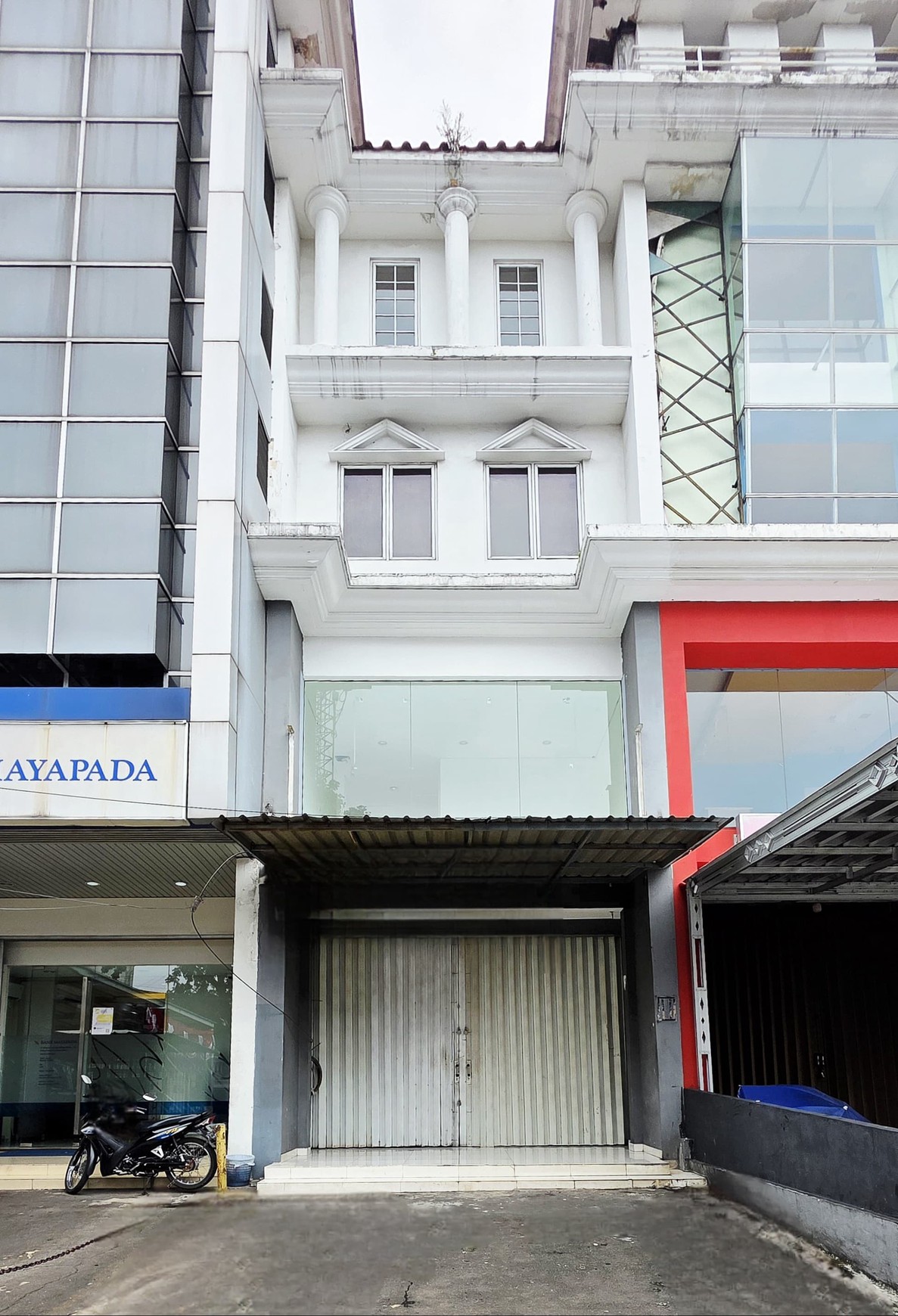 Ruko 4 Lantai Radio Dalam Raya Ex-Bank Lokasi Strategis