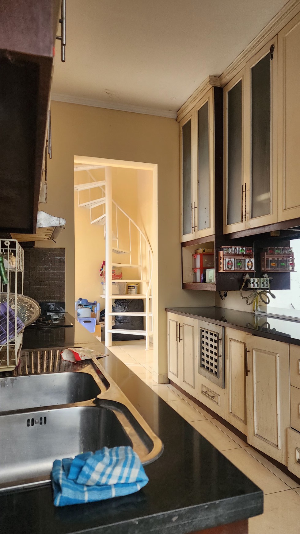 Rumah Siap Huni di Legenda Wisata 