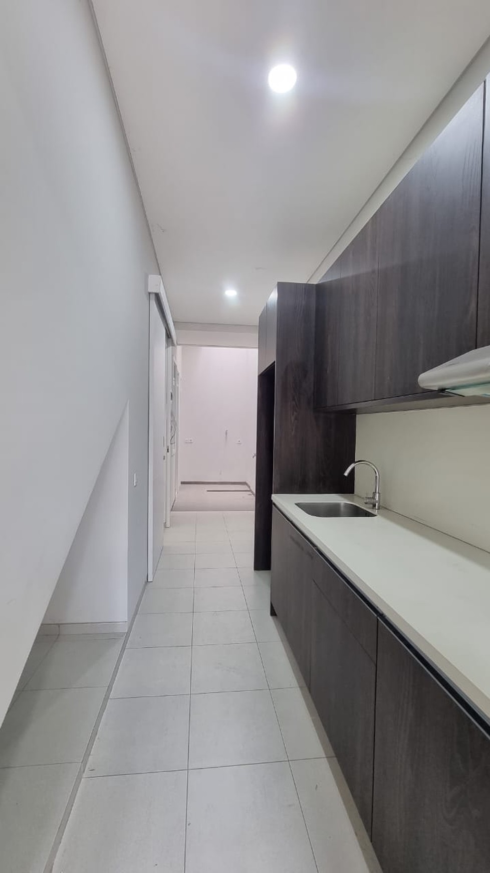 Rumah 2 Lantai Siap Huni di Bintaro Sektor 9 dengan KT 4+1 KM 4+1 SHM