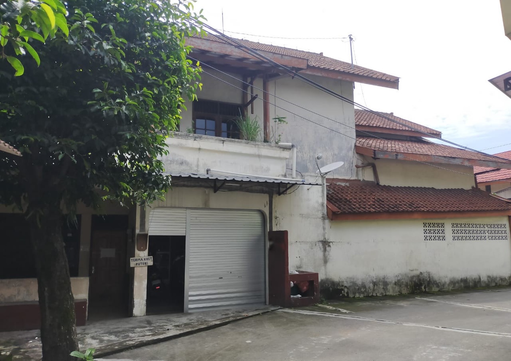 Investasi Rumah & Kost 21 Kamar Lokasi Dekat Ambarukmo Plaza