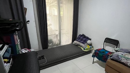 Dijual Cepat Rumah Nyaman,dalam cluster di Graha Raya.