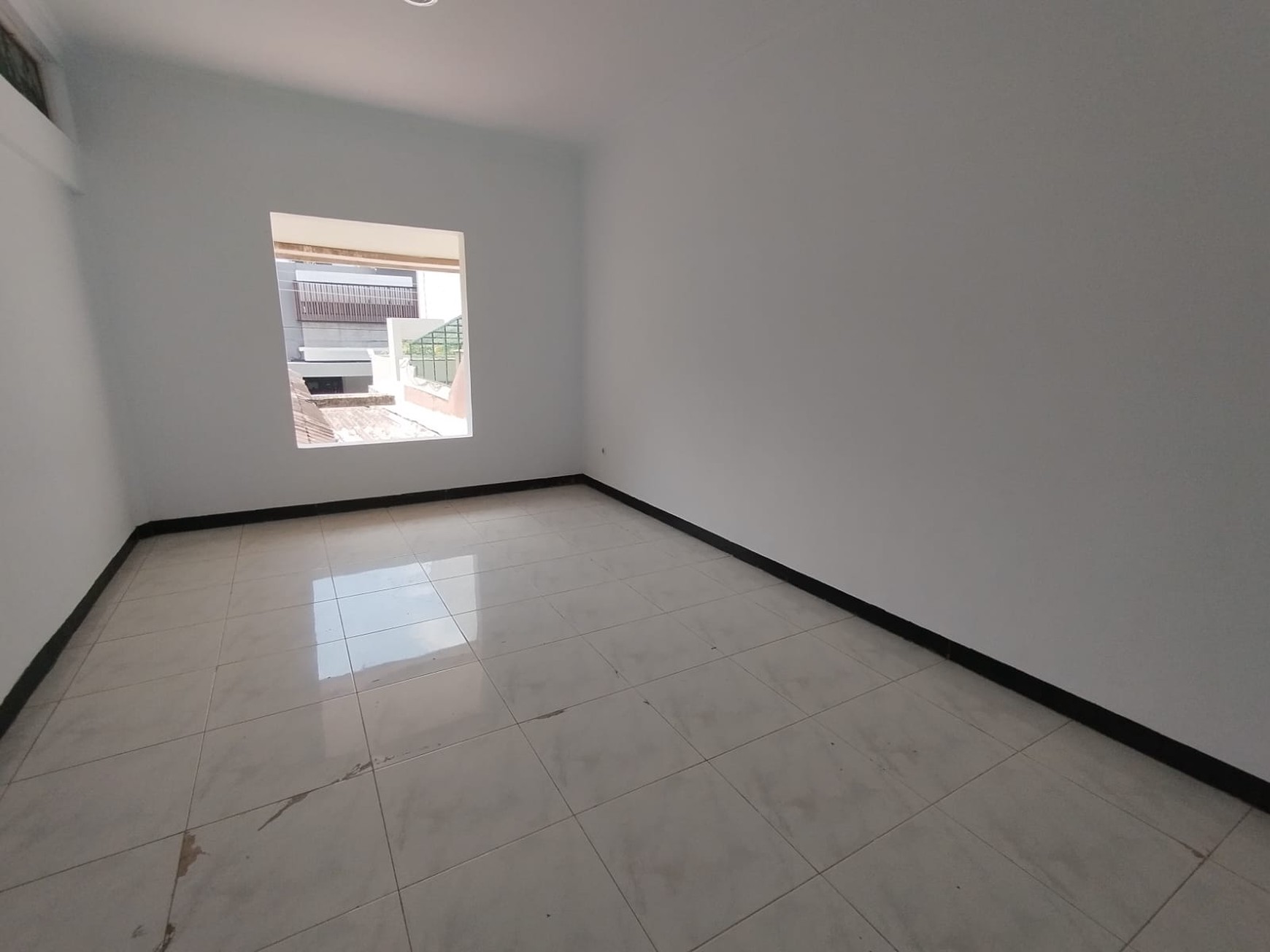 Disewakan Rumah Dalam Perum Taman Griya Indah Lokasi Dekat Mirota Godean