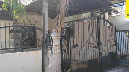 Disewakan Rumah di Purimas Cluster Ubud Surabaya