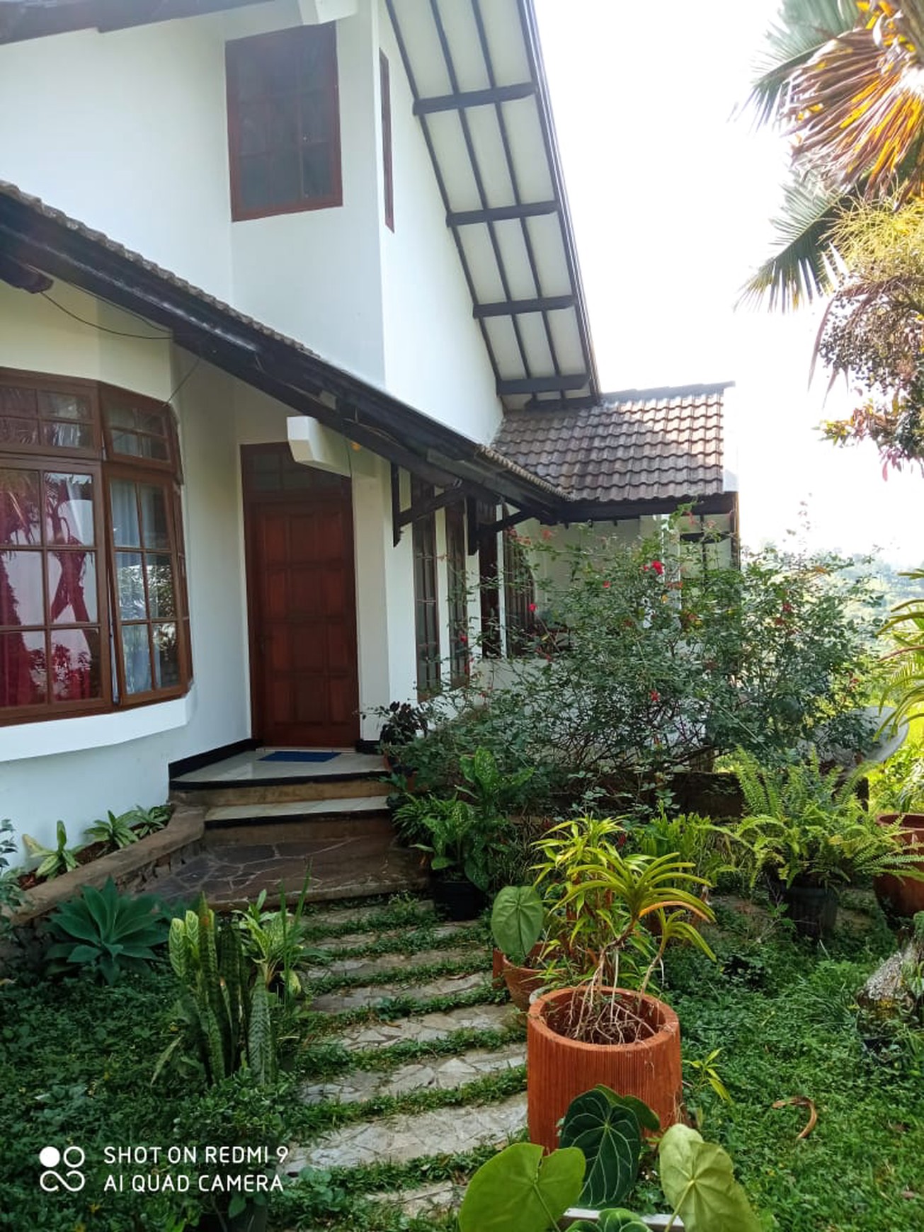 Tanah Bonus Rumah Asri jl Dago Giri Bandung