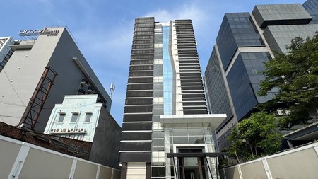 Pancoran gedung 7 lantai parkir luas lokasi strategis