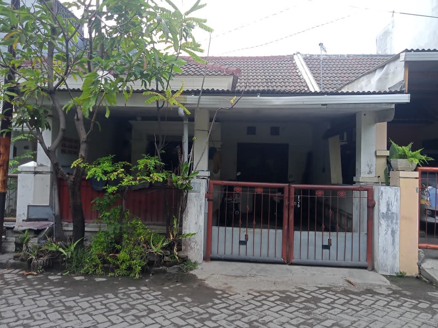 Rumah Dijual di Surabaya Timur Harga 800 juta an BU