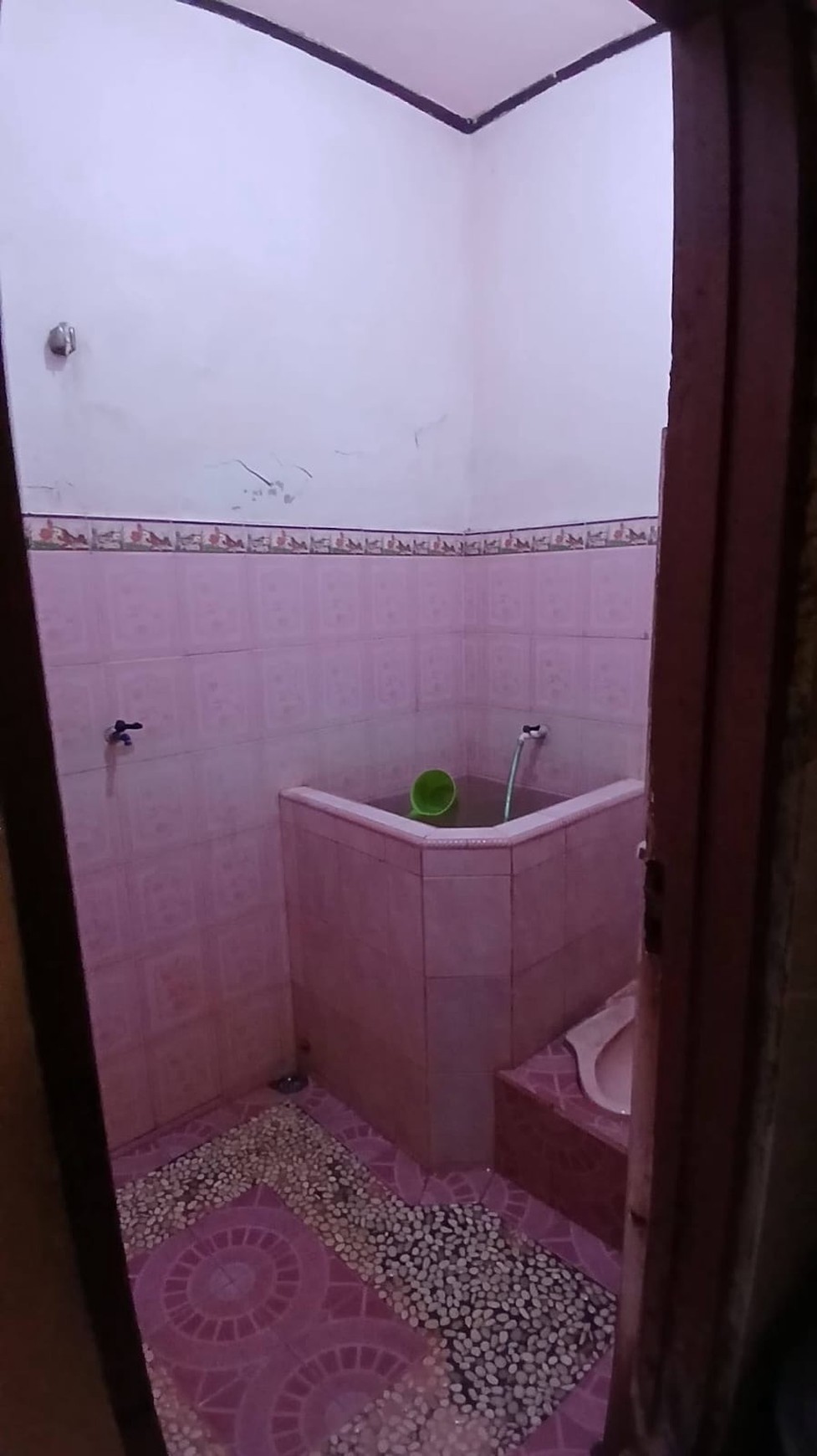 Rumah Dijual di Surabaya Timur Harga 800 juta BU
