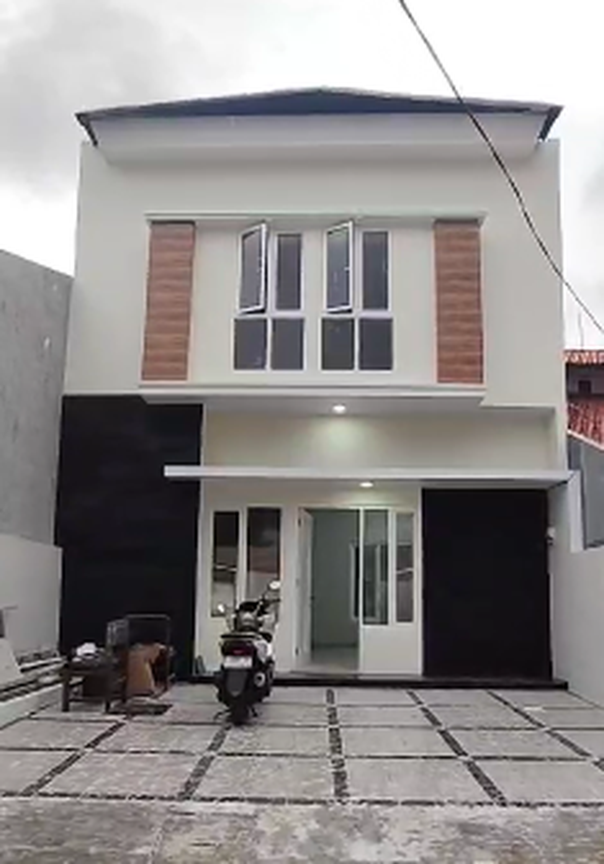 Dijual Rumah Baru Minimalis di Surabaya Timur 2 Lantai