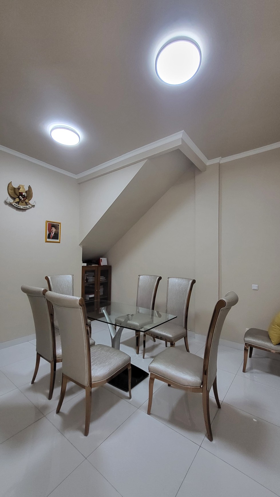 Ruko Hadap Jalan Raya di BSD Dekat Tol dan Pergudangan Taman Tekno