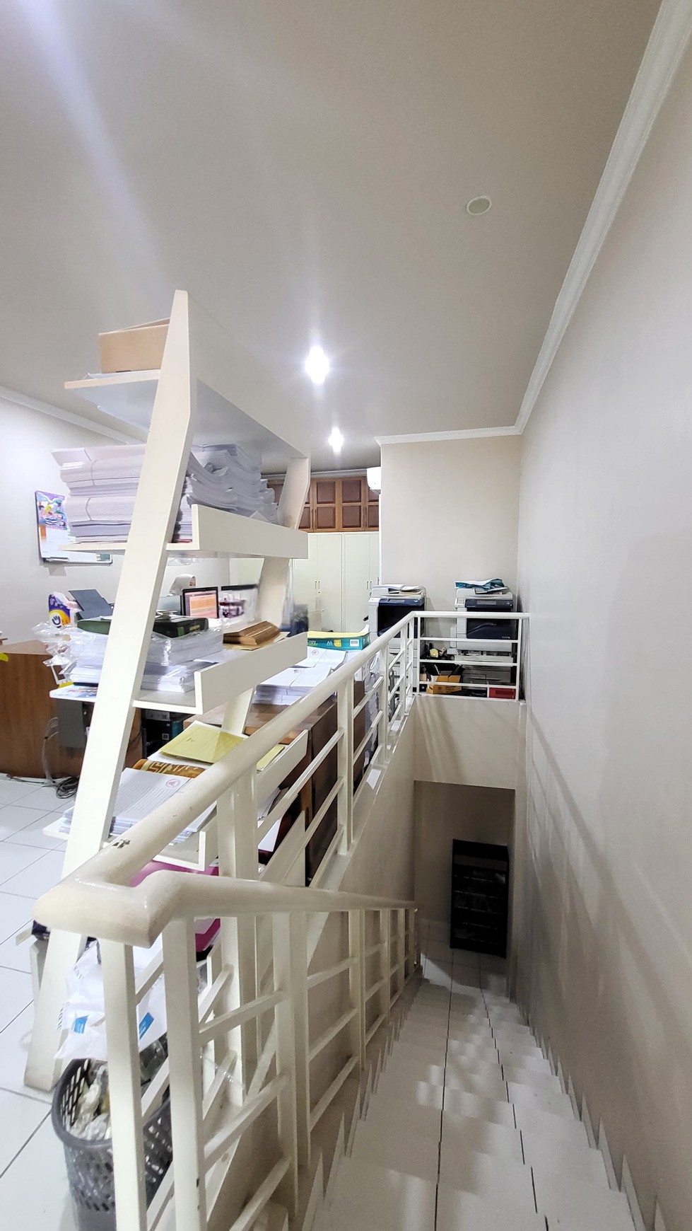 Ruko Hadap Jalan Raya di BSD Dekat Tol dan Pergudangan Taman Tekno