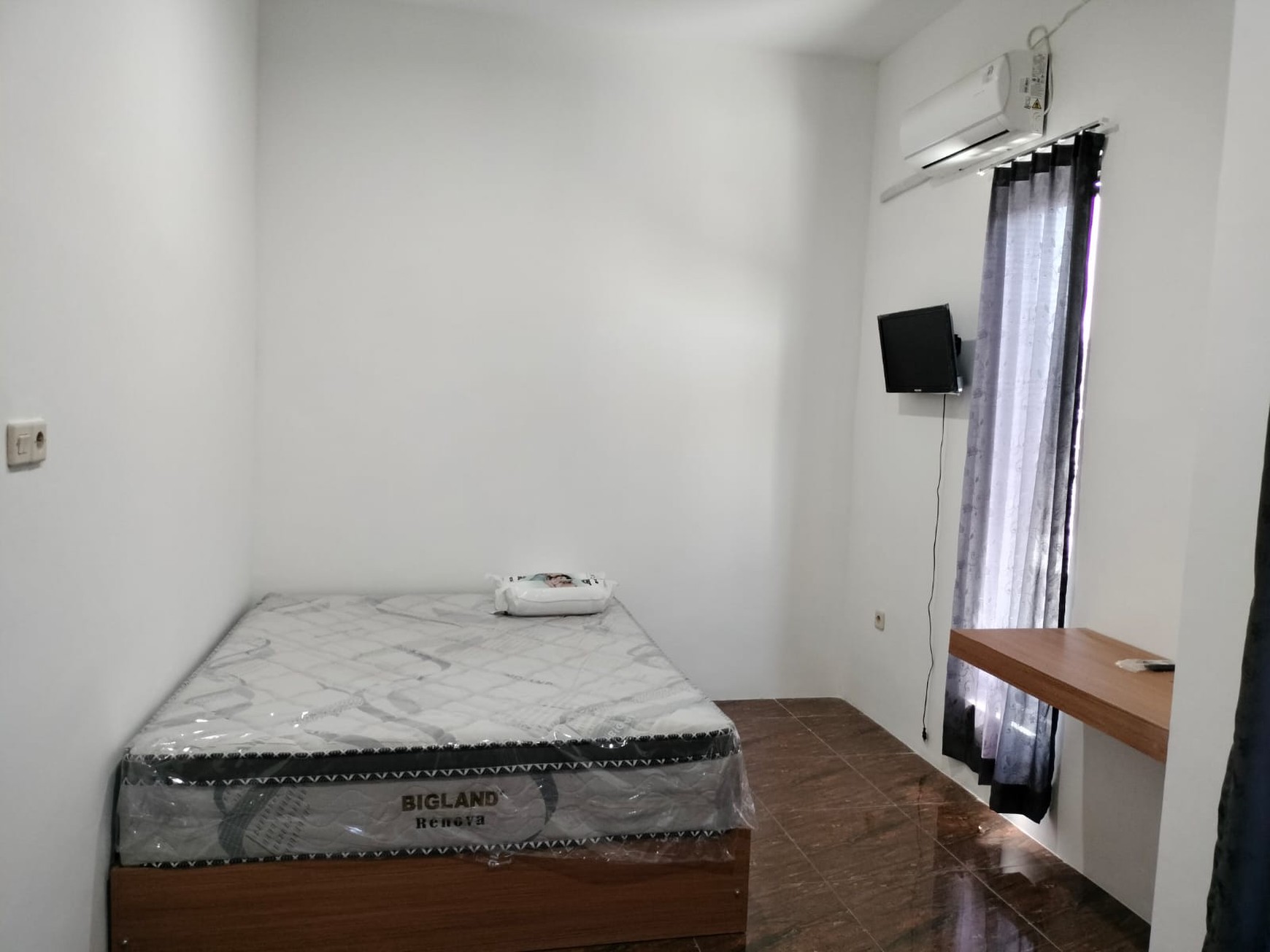 Rumah Kost 2 Lantai Hadap Utara - Waru Sidoarjo