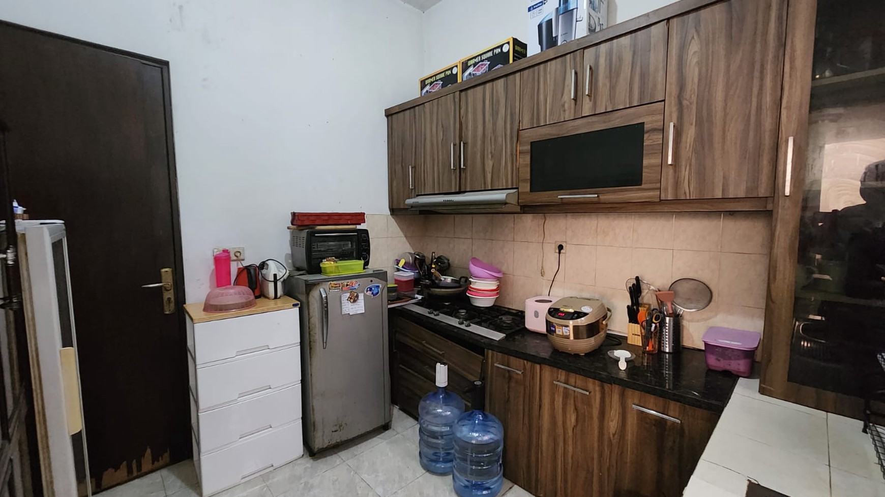 Rumah 2 Lantai Dijual di Cipinang Indah