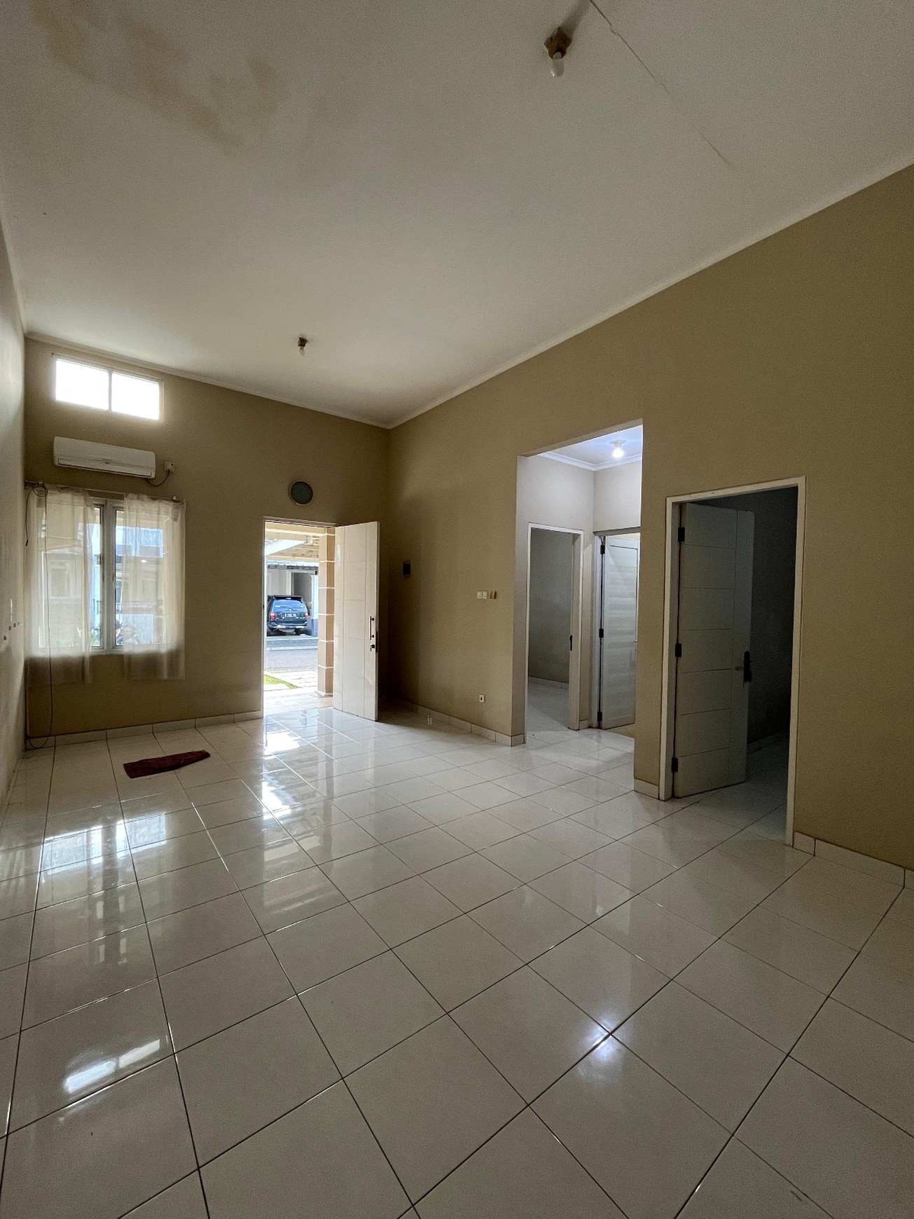 Rumah siap huni per tahun di Kota Wisata