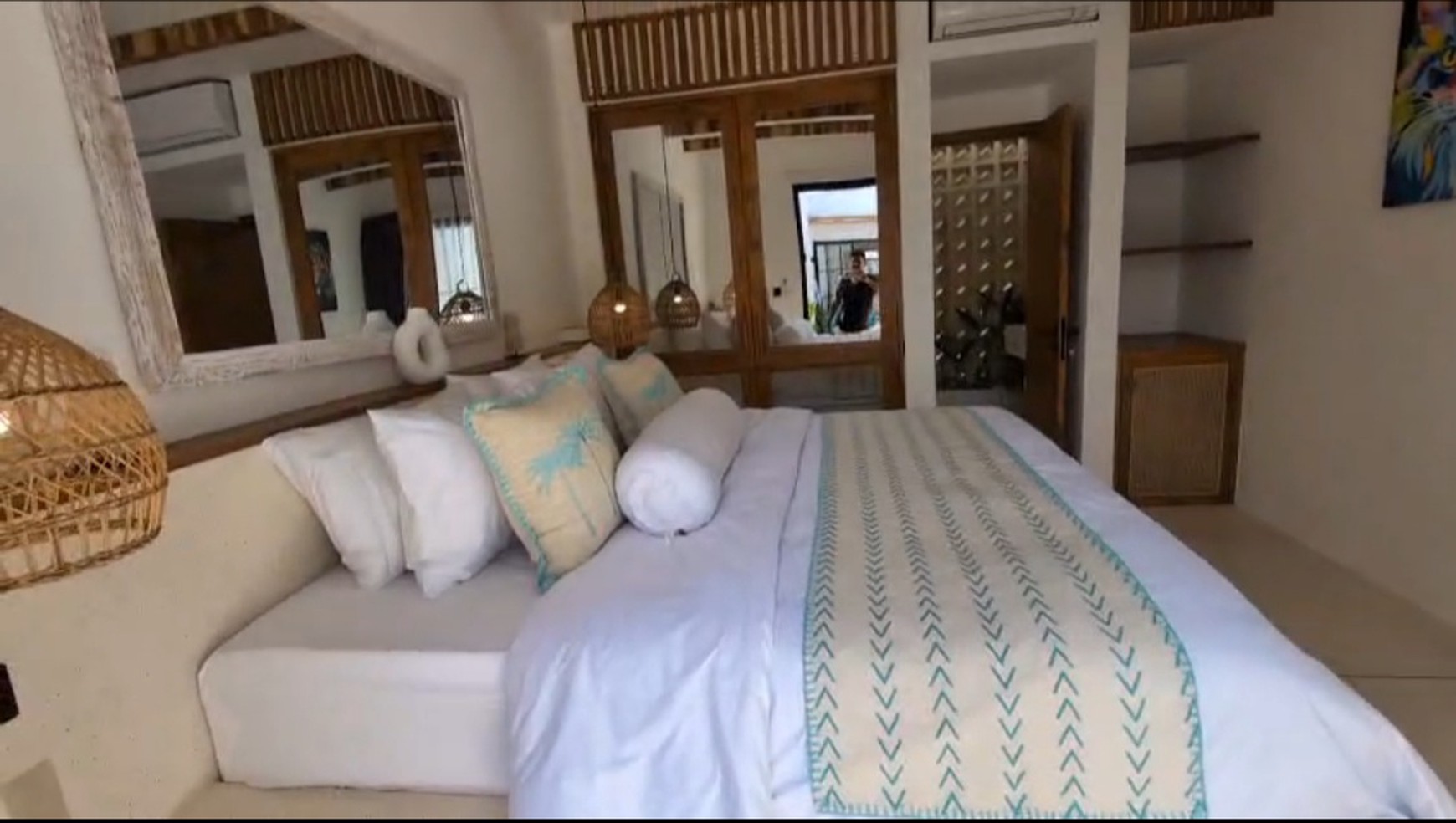 Leasehold- Villa In Seminyak