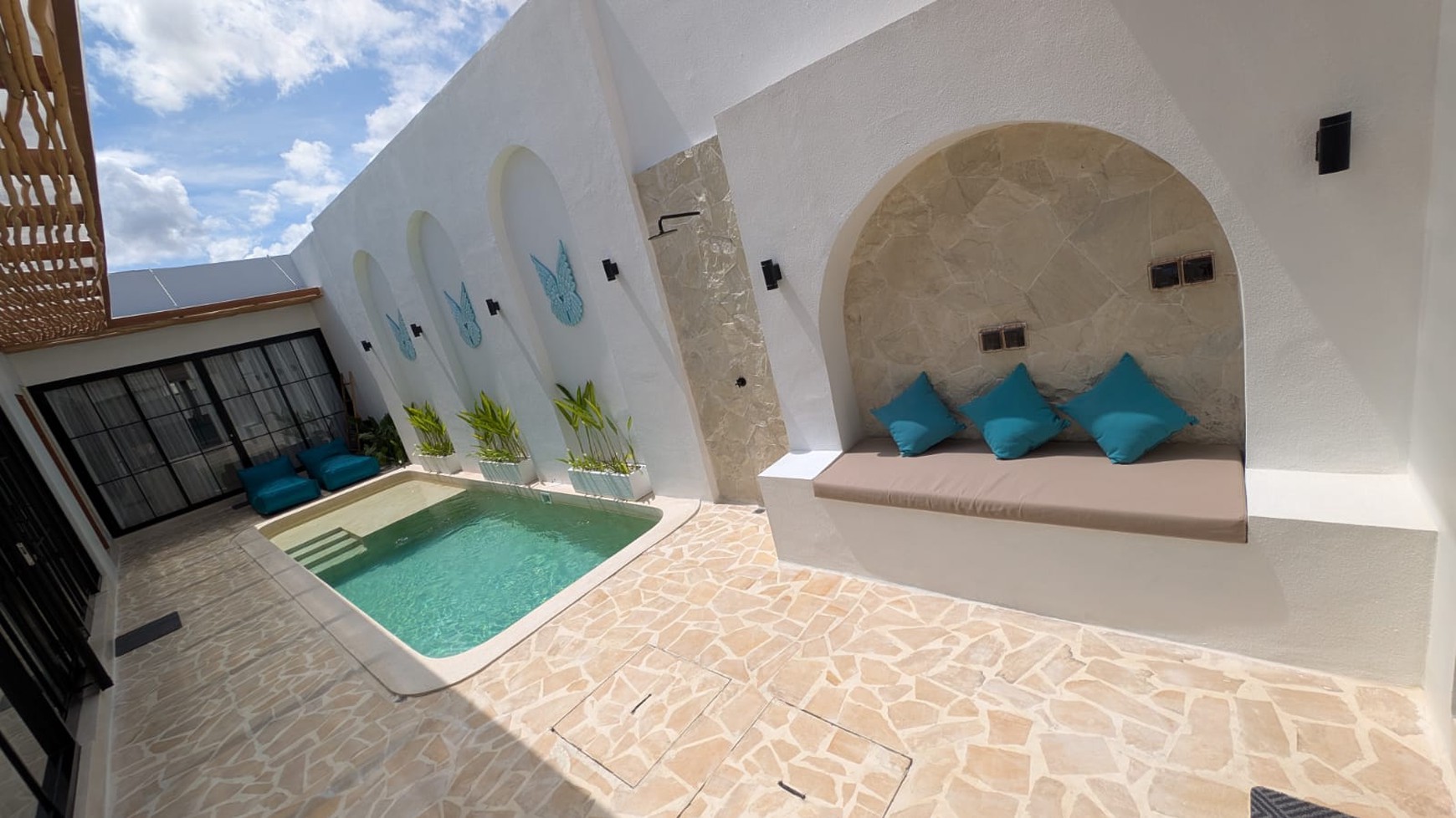 Leasehold- Villa In Seminyak