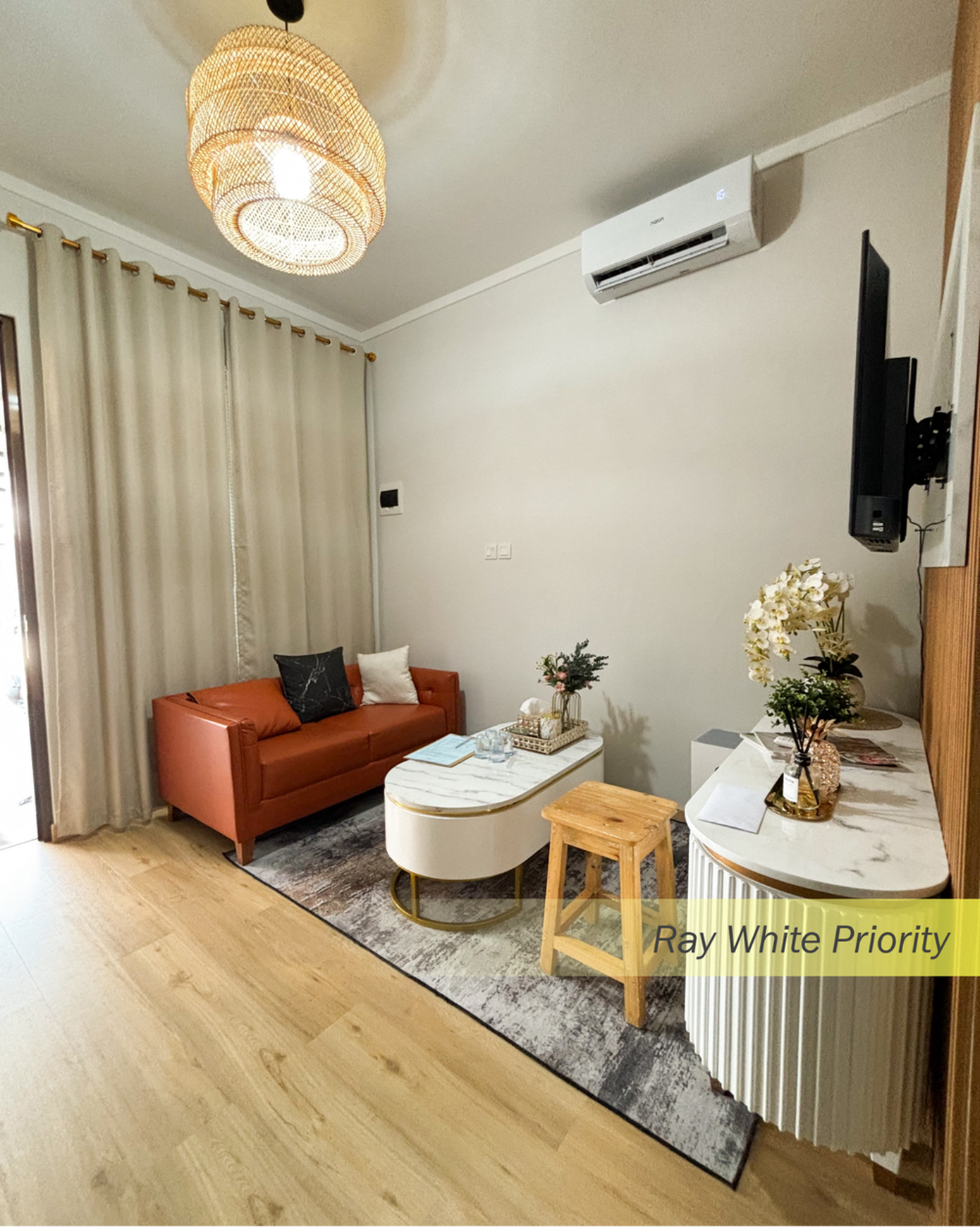 Rumah Minimalis Semi-Furnished di Cluster Fortune Height, Graha Raya Bintaro, Tangsel