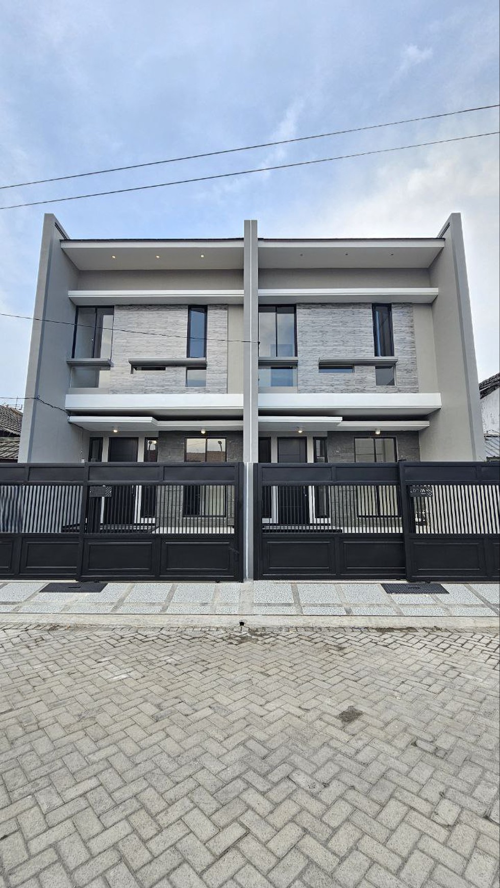 Rumah Hitung Tanah Area Cipete