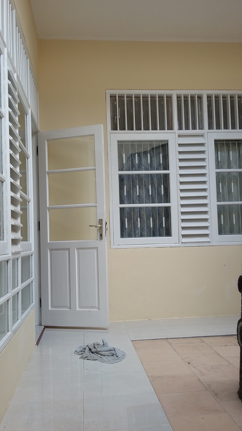 Rumah Asri nan Cantik, siap huni,di bintaro jaya sektor 3