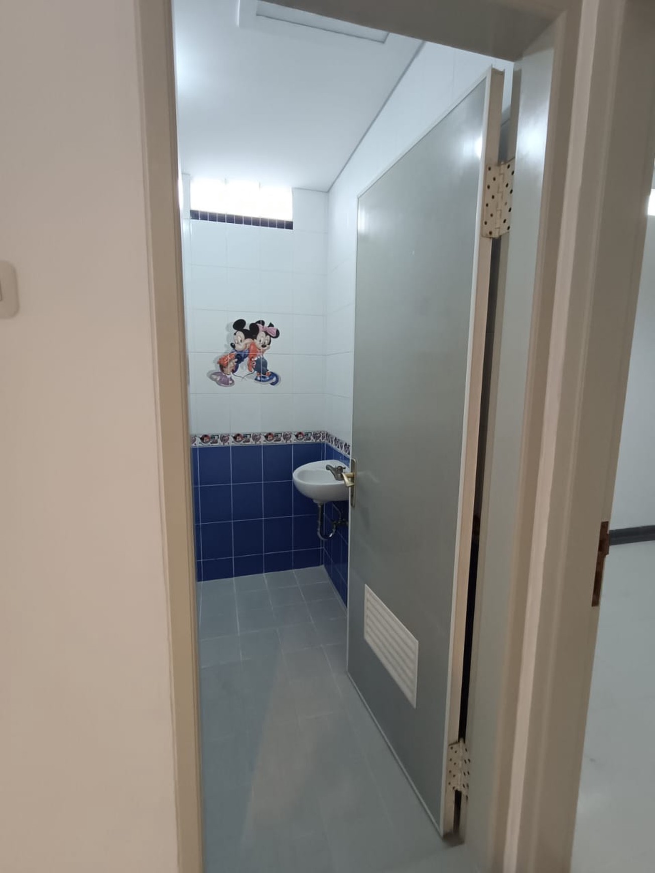 Rumah bagus, 2 lantai, rapih dan nyaman di Jurang Manggu