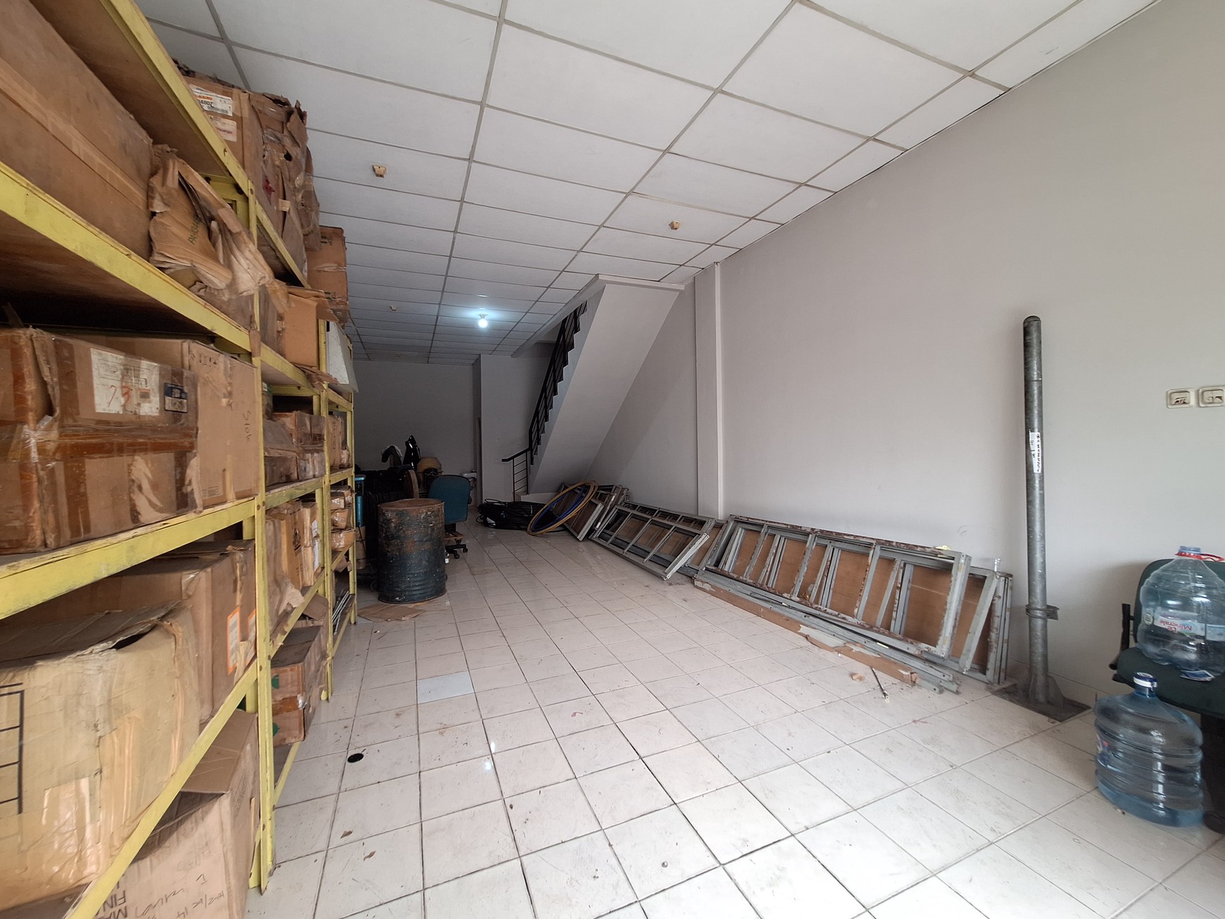 Jual Cepat Gandeng Hook Ruko Golden Boulevard BSD, Strategis, Lokasi Bagus, Siap Pakai