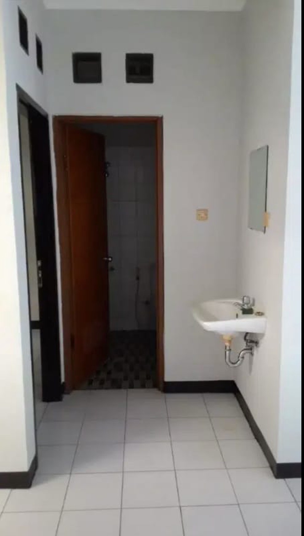 Rumah Minimalis Siap Huni di Taman Crista, Elang Sek 9 Bintaro Jaya hanya 1,5M an.