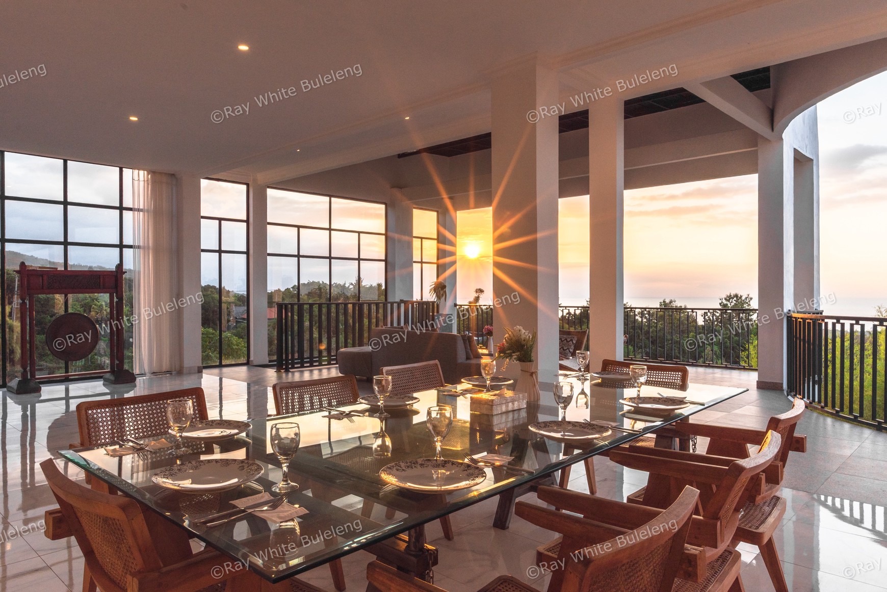 Exclusive Villa With Exquisite Ocean View In Lovina