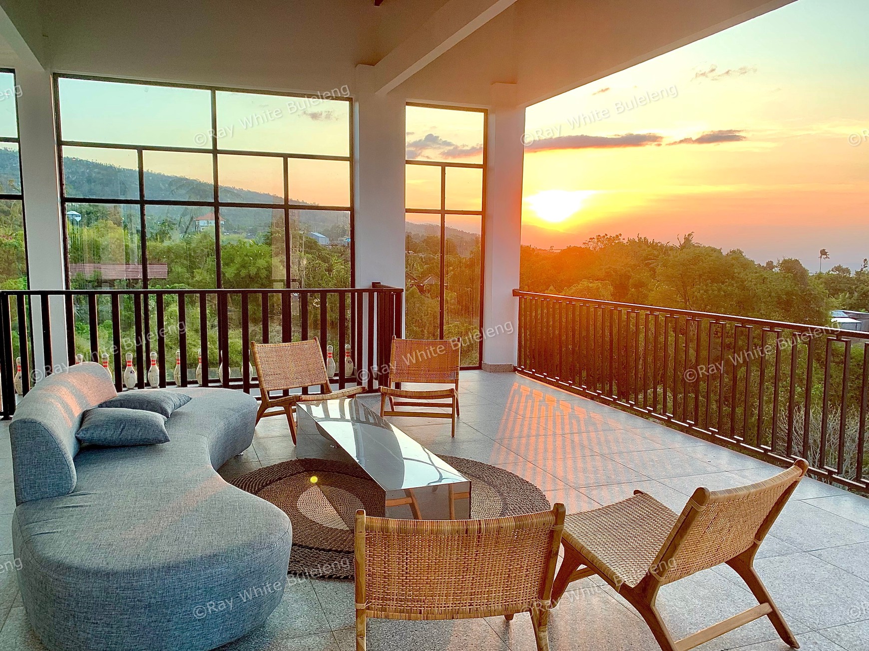Exclusive Villa With Exquisite Ocean View In Lovina