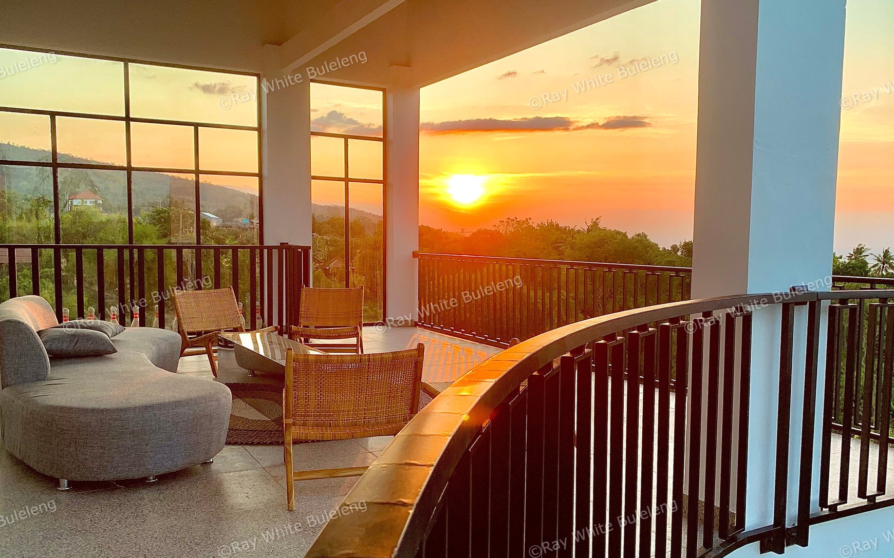 Exclusive Villa With Exquisite Ocean View In Lovina