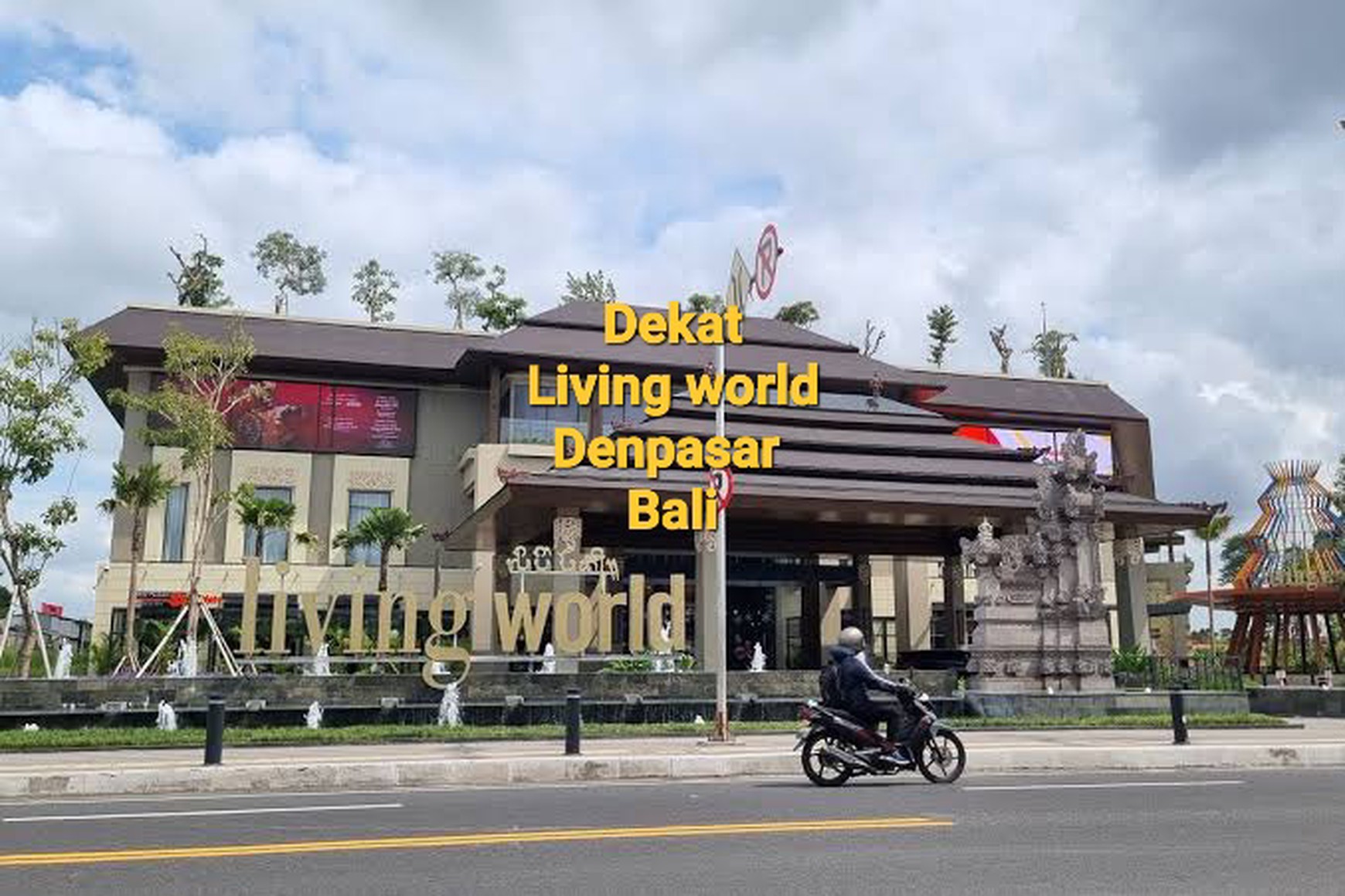 RUMAH HOMEY DI GATOT SUBROTO, TONJA, DENPASAR BALI, DEKAT LIVING WORLD