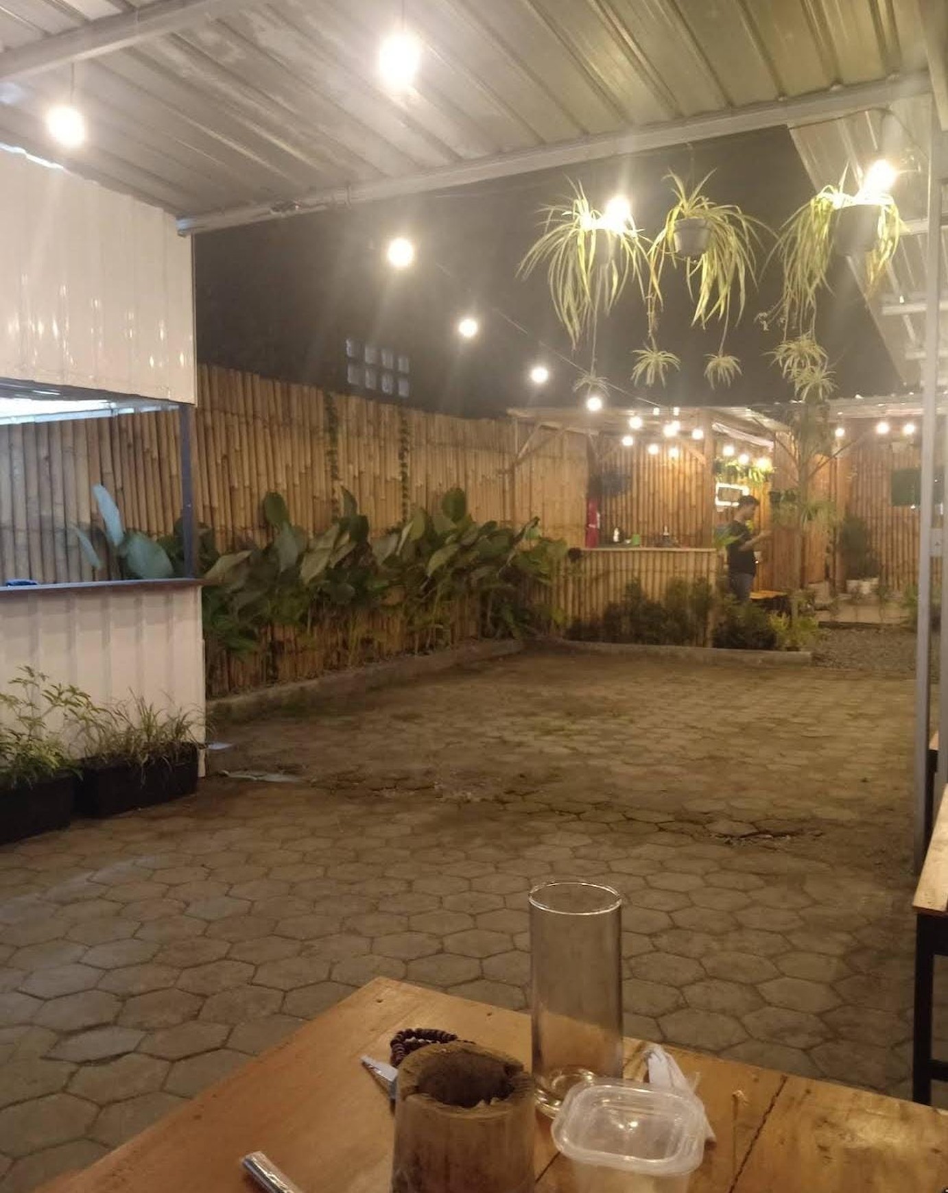 Tanah Cocok Untuk Usaha Lokasi Premium Di Condong Catur.