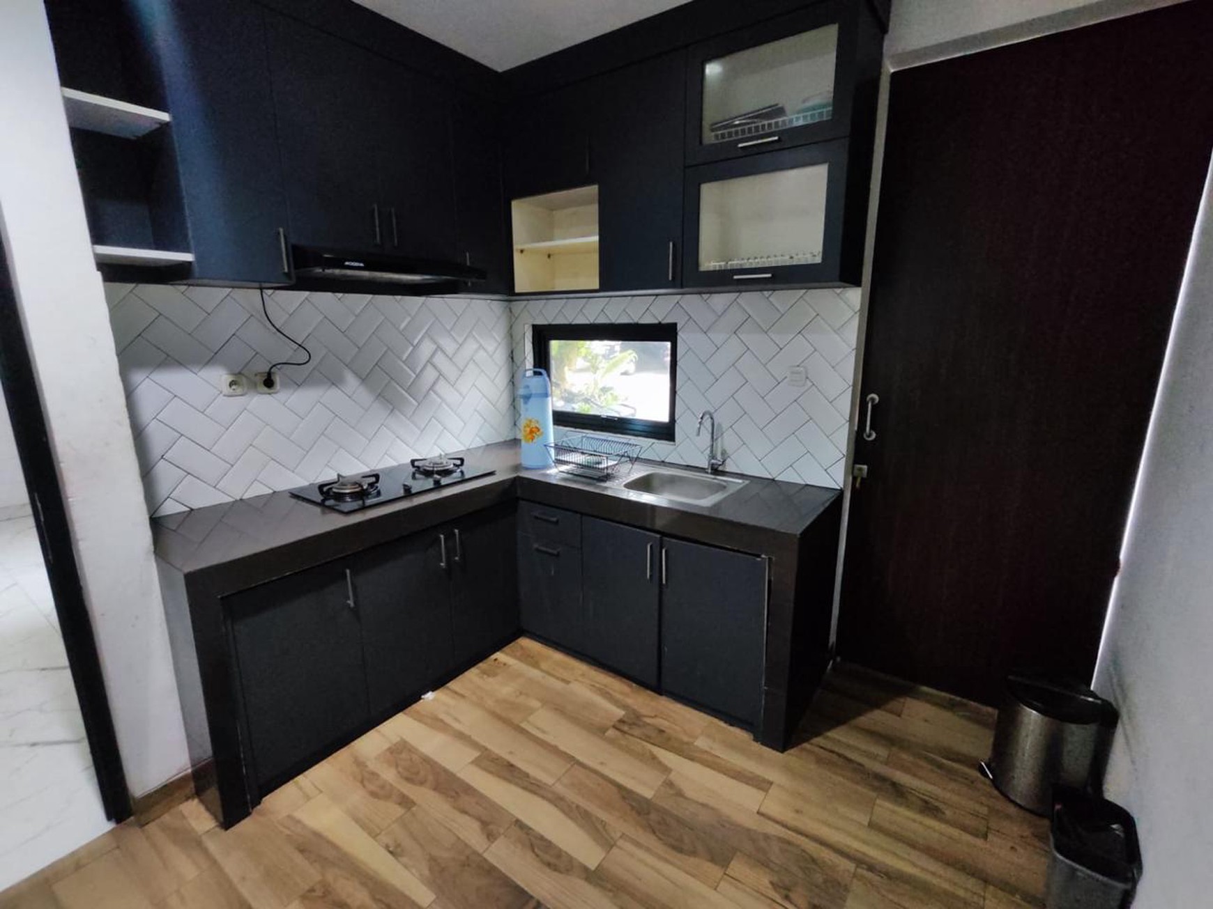 Rumah bagus, Cantik, Dalam cluster kemanan 24 Jam di Serua- Ciputat