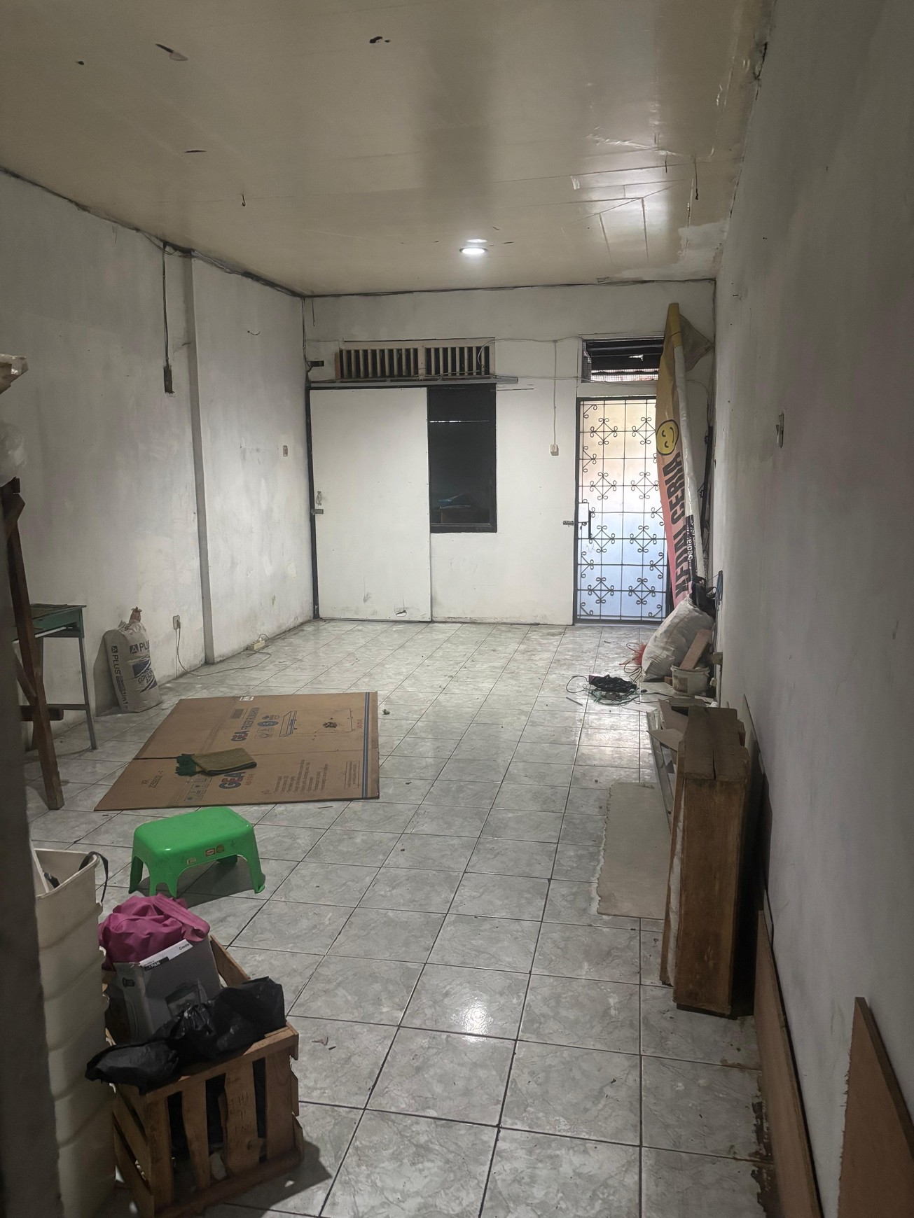 Disewakan Ruko 2 Lantai di Margonda Raya