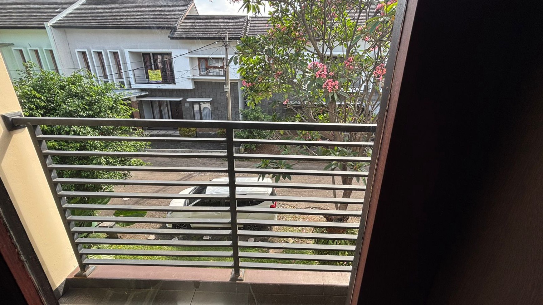 Rumah 2 Lantai Dijual Lokasi Pejaten Jaksel