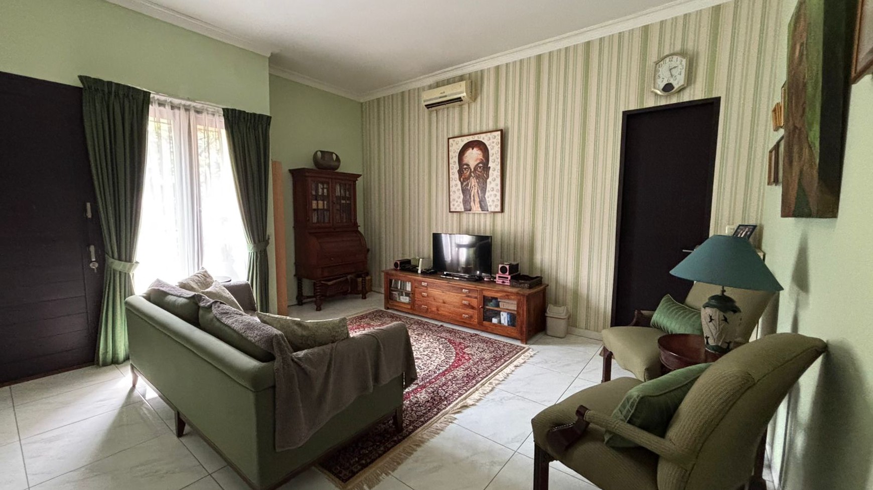 Rumah 2 Lantai Dijual Lokasi Pejaten Jaksel