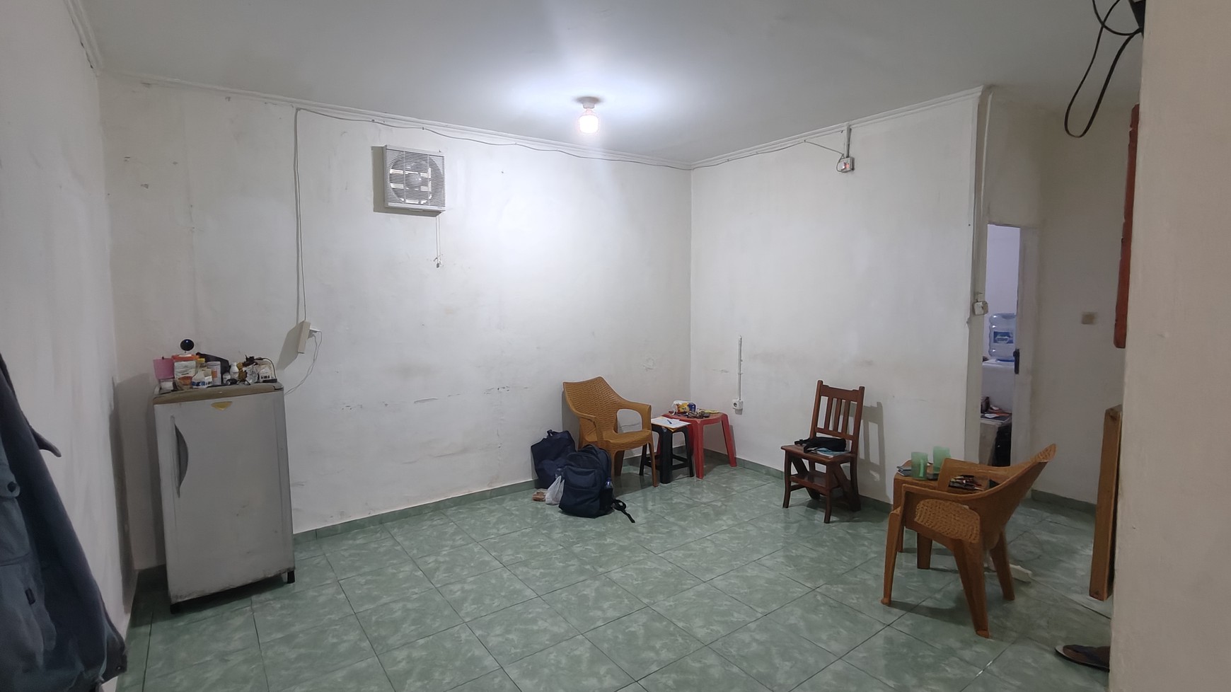 Rumah untuk Kos Kosan strategis di Mampang Prapatan dekat Trans TV