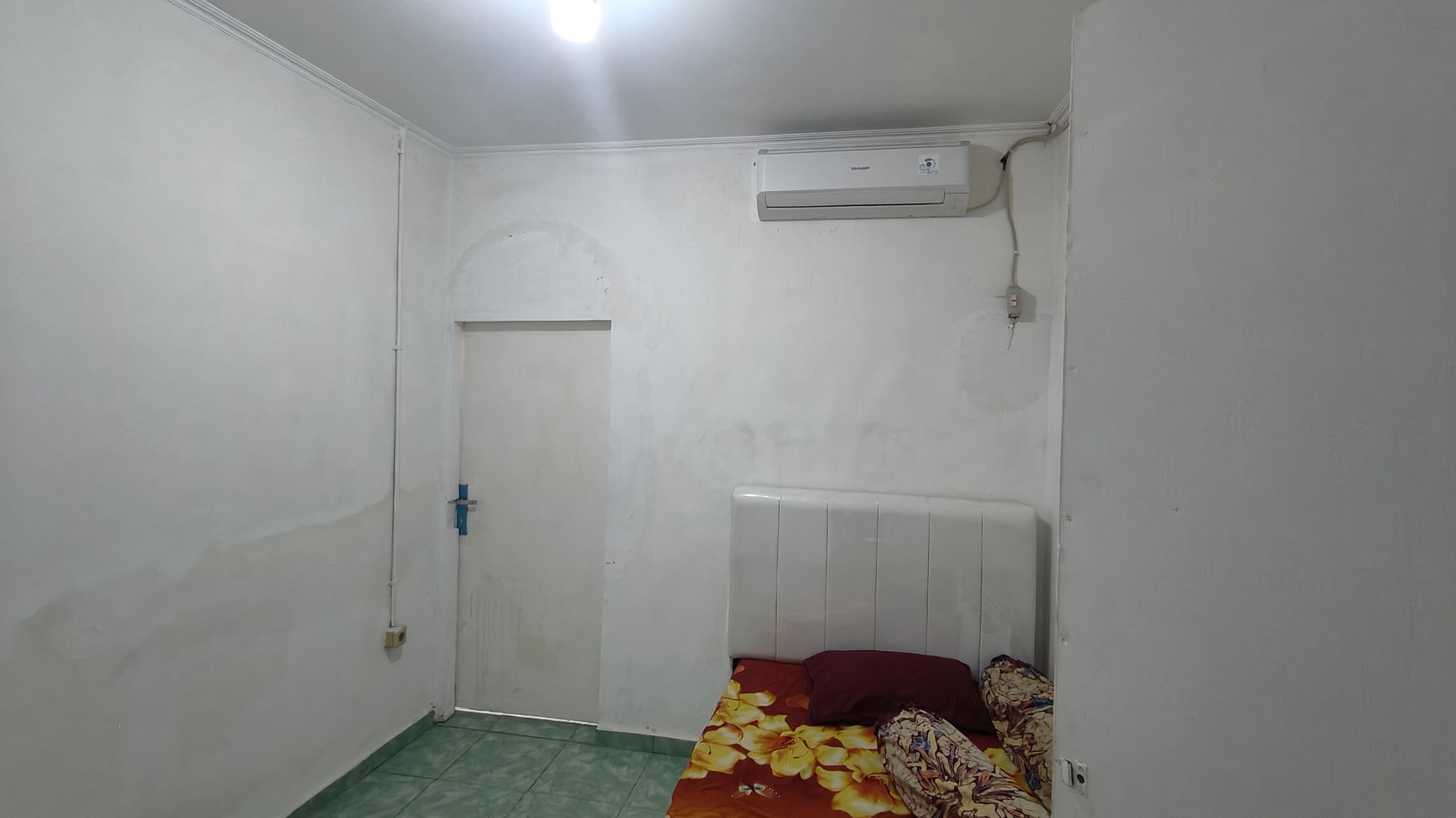 Rumah untuk Kos Kosan strategis di Mampang Prapatan dekat Trans TV