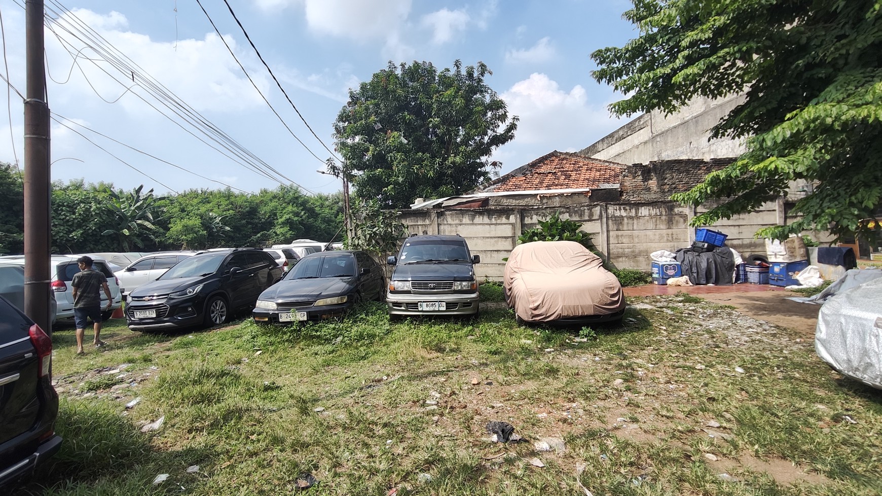 Rumah untuk Kos Kosan strategis di Mampang Prapatan dekat Trans TV