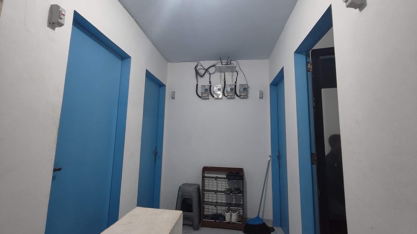 Rumah Kos Kosan di Jual di Pal Batu Menteng Dalam Jaksel, omset Rp. 100 Juta/ Bulan