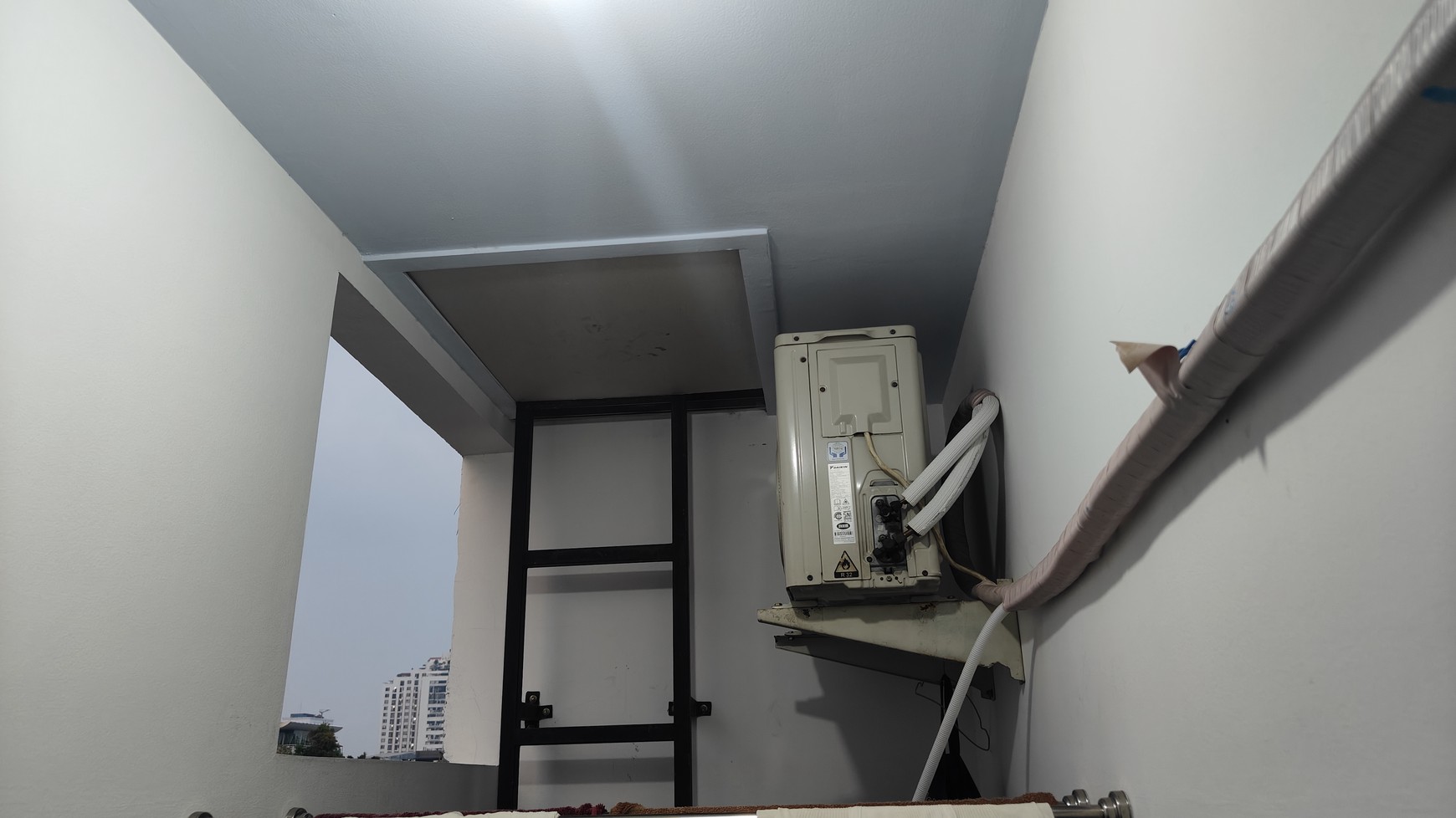 Rumah Kos Kosan di Jual di Pal Batu Menteng Dalam Jaksel, omset Rp. 100 Juta/ Bulan