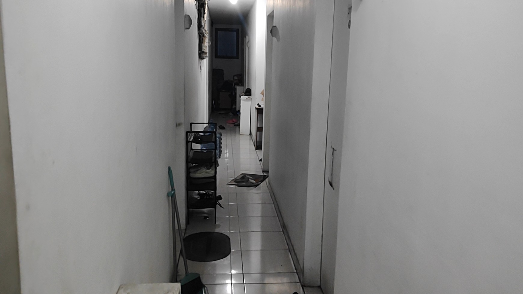 Rumah Kos Kosan di Jual di Pal Batu Menteng Dalam Jaksel, omset Rp. 100 Juta/ Bulan