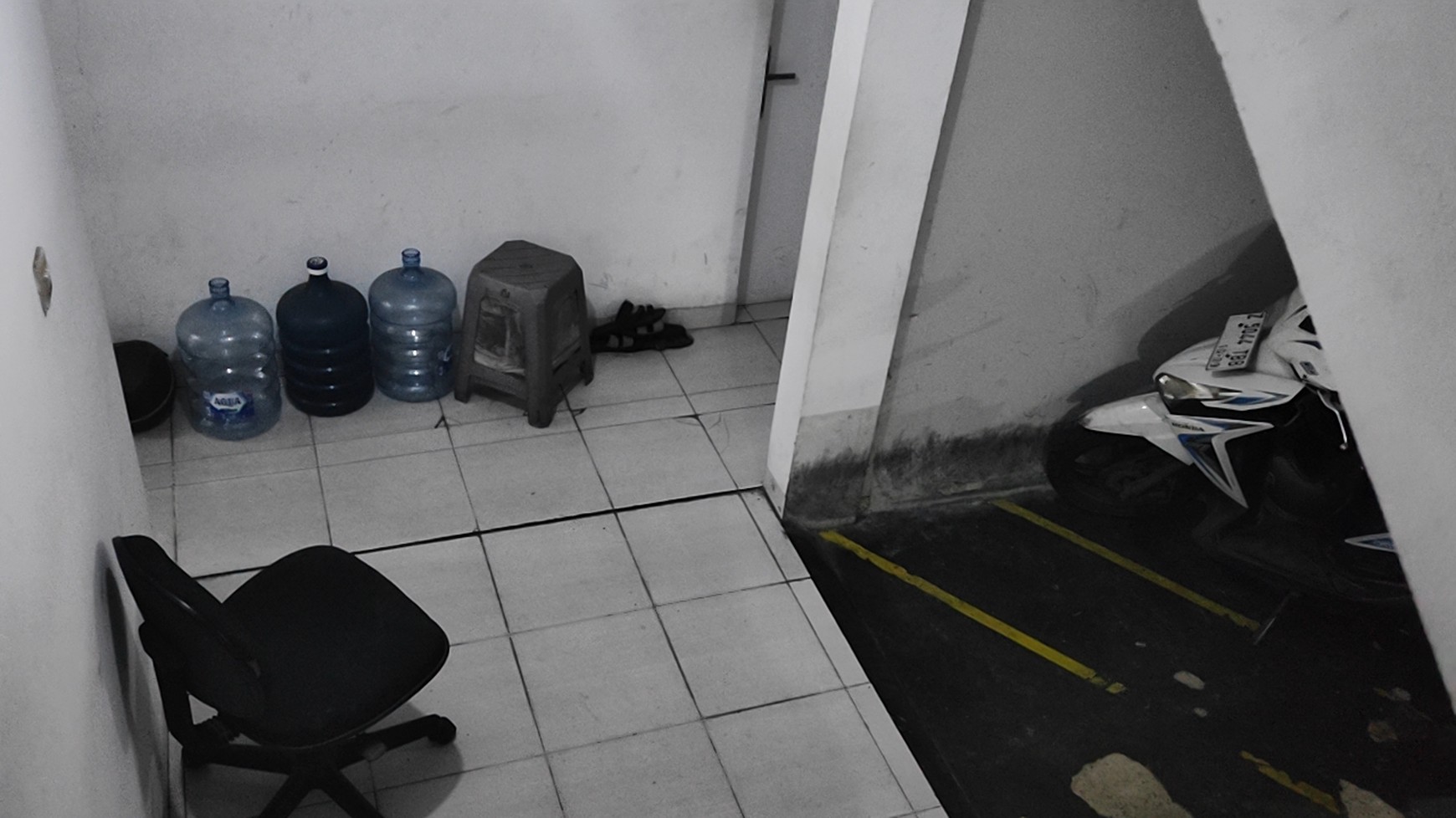 Rumah Kos Kosan di Jual di Pal Batu Menteng Dalam Jaksel, omset Rp. 100 Juta/ Bulan