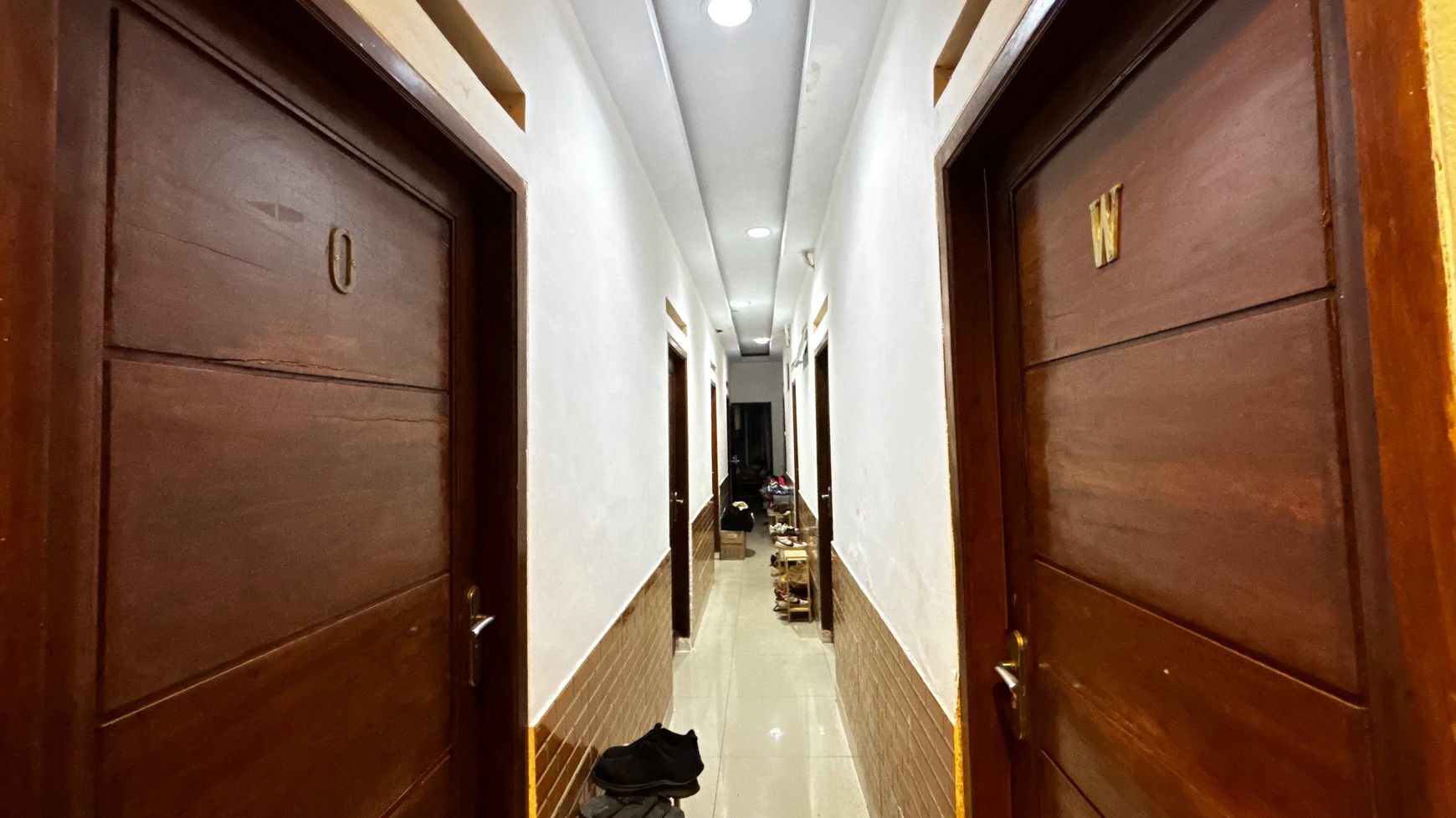 Rumah Kos-kosan Bagus 10 Pintu Full Furnished Strategis, Selangkah Dari Jl. Bang Pitung, Kebun Jeruk