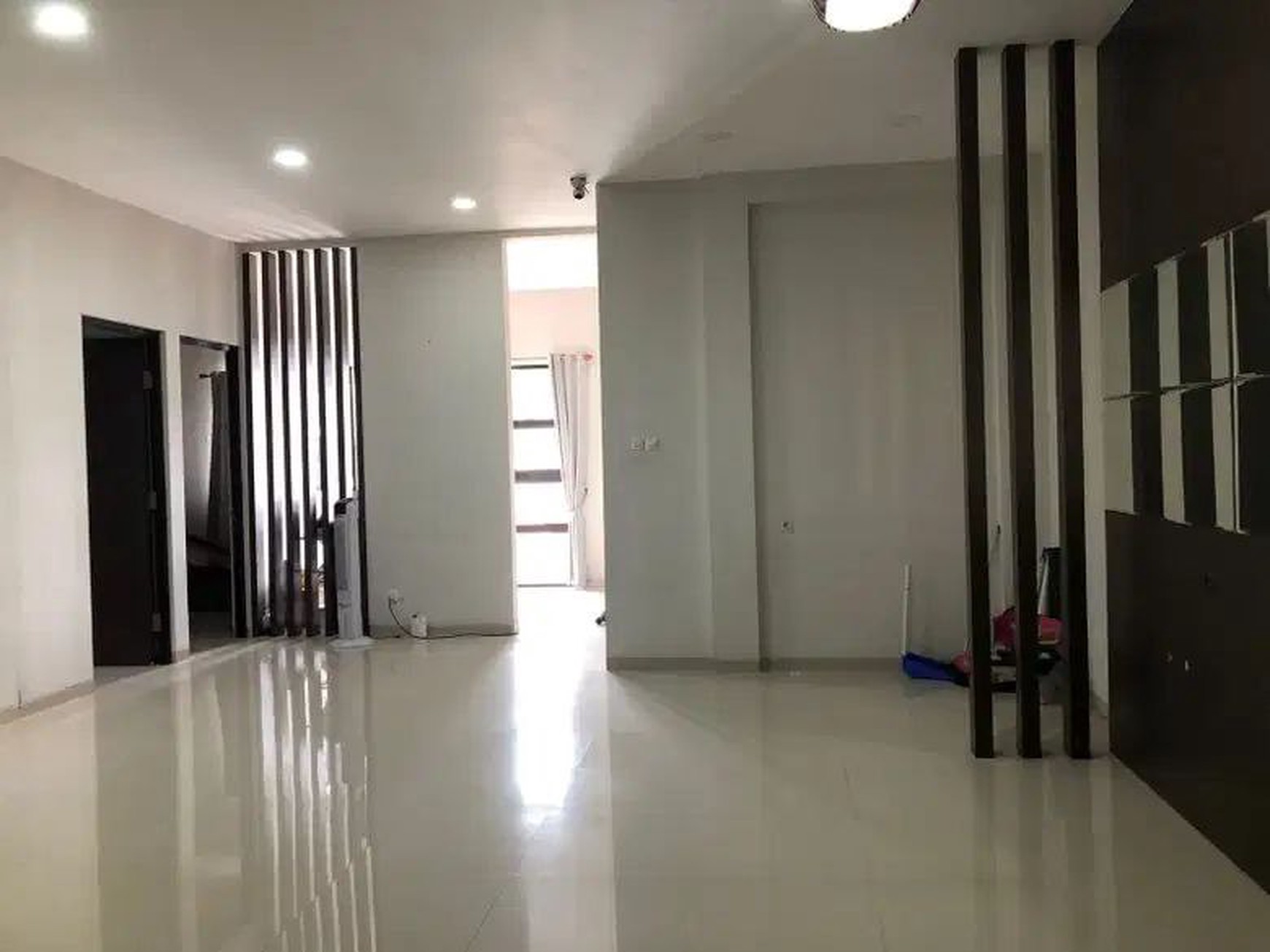 Rumah Keluarga Asri di Babatan Pantai Kenjeran - Lingkungan Tenang & Strategis