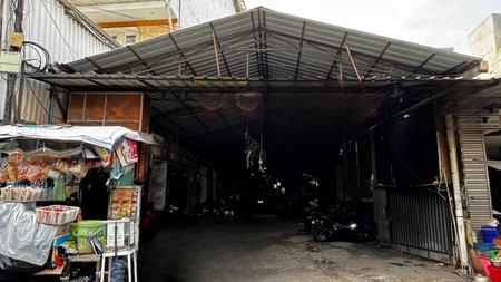 Lahan Komersil Di Tanah Abang, Cocok Dibangun Gudang, Ruko, Dan Kostel 