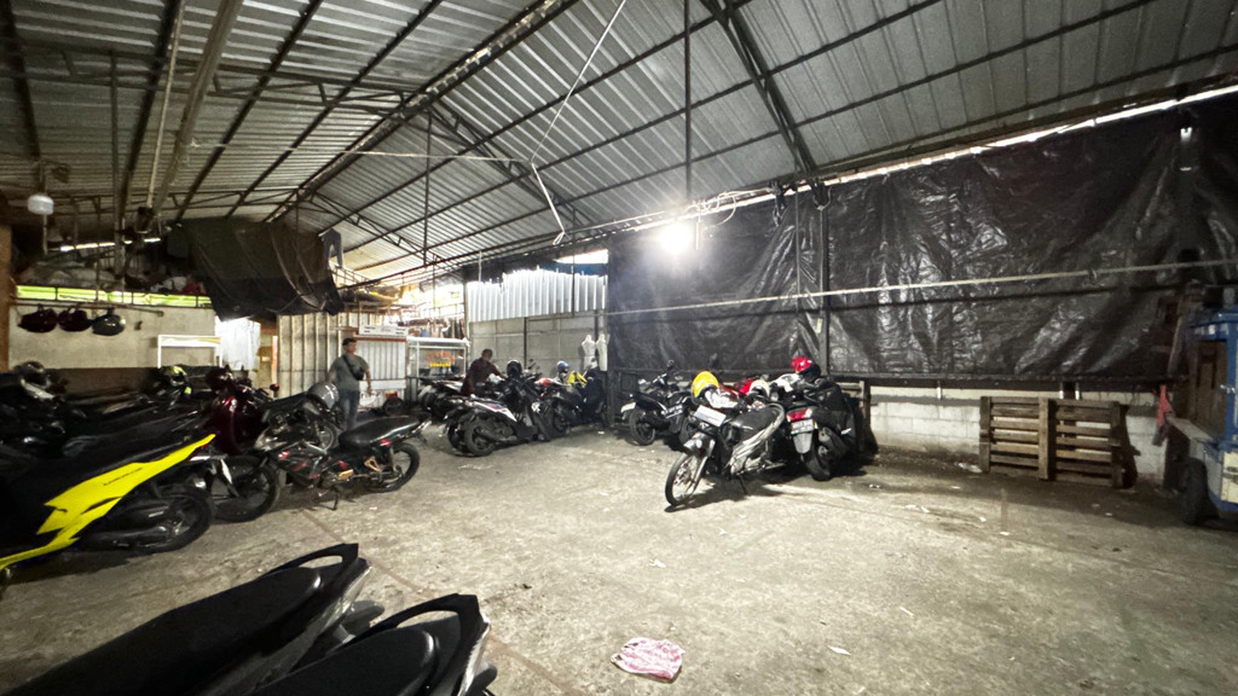 Lahan Komersil Di Tanah Abang, Cocok Dibangun Gudang, Ruko, Dan Kostel