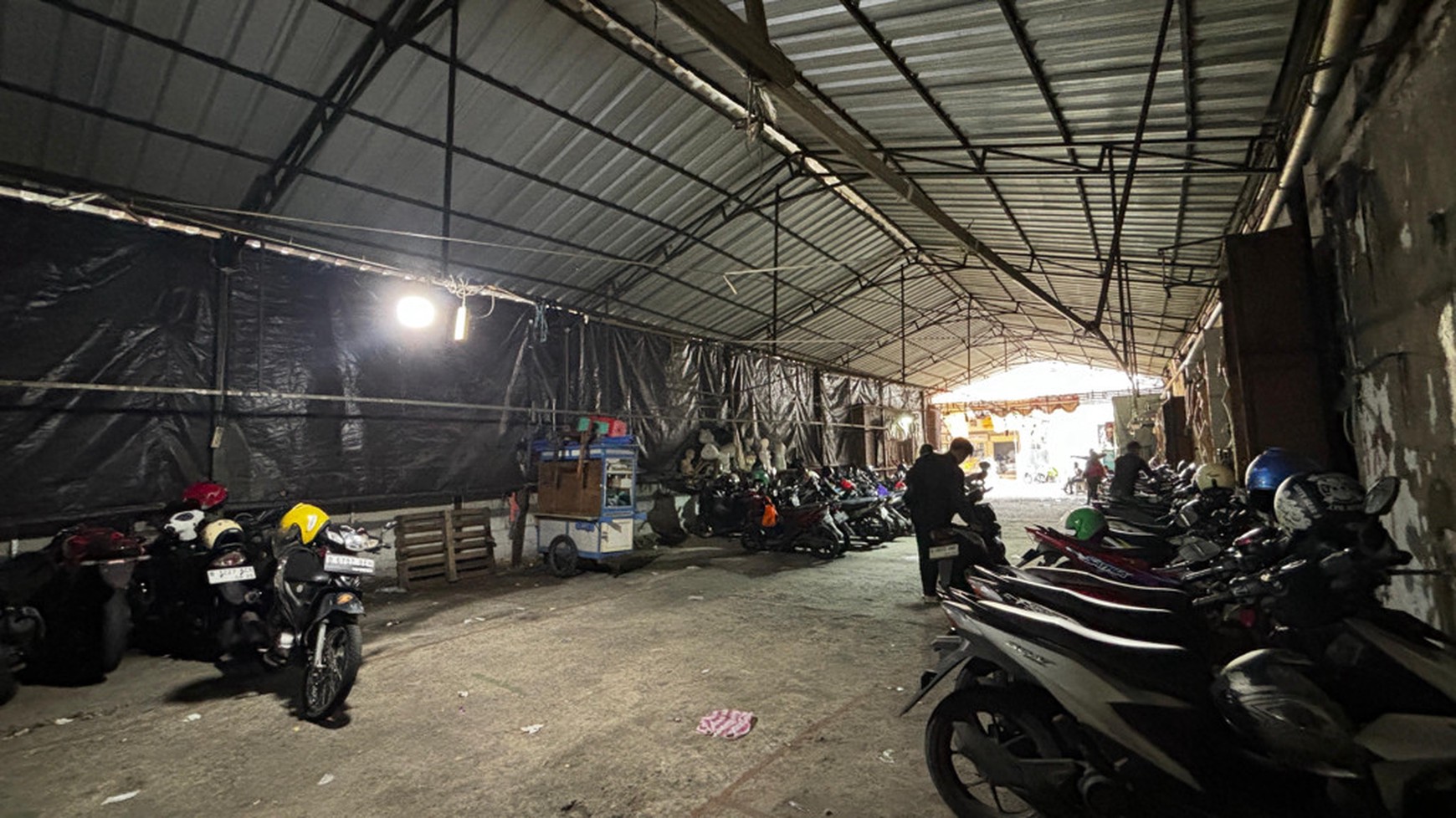Lahan Komersil Di Tanah Abang, Cocok Dibangun Gudang, Ruko, Dan Kostel